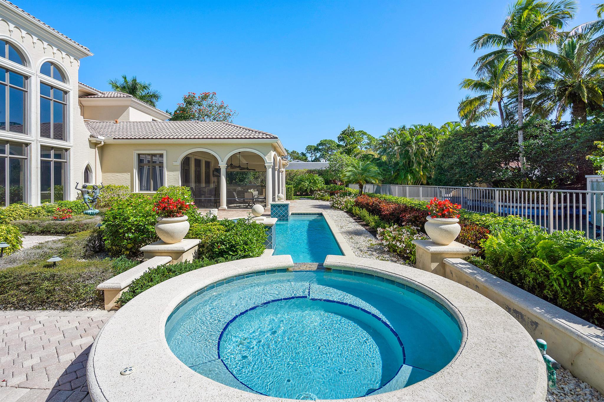 OLD PALM 4 - Residential
