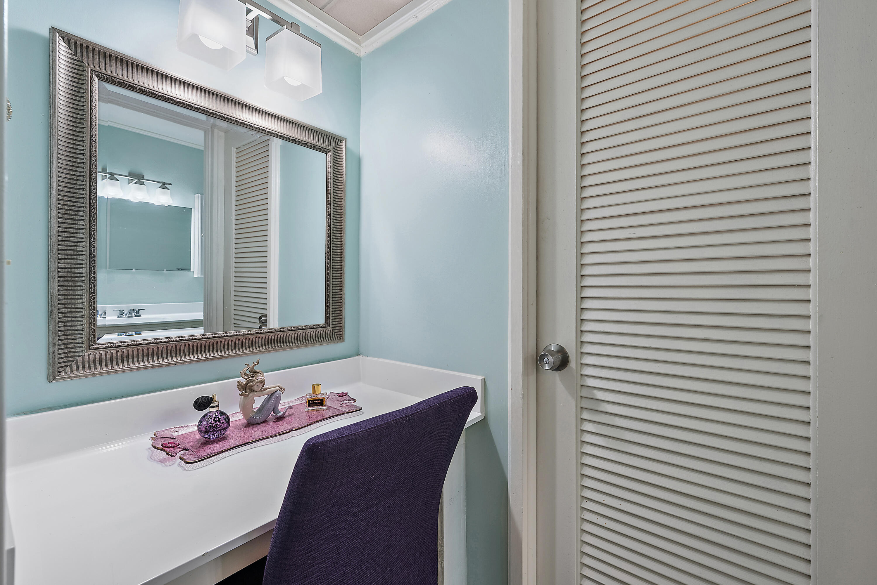 BEACON 21 CONDO - Residential Lease