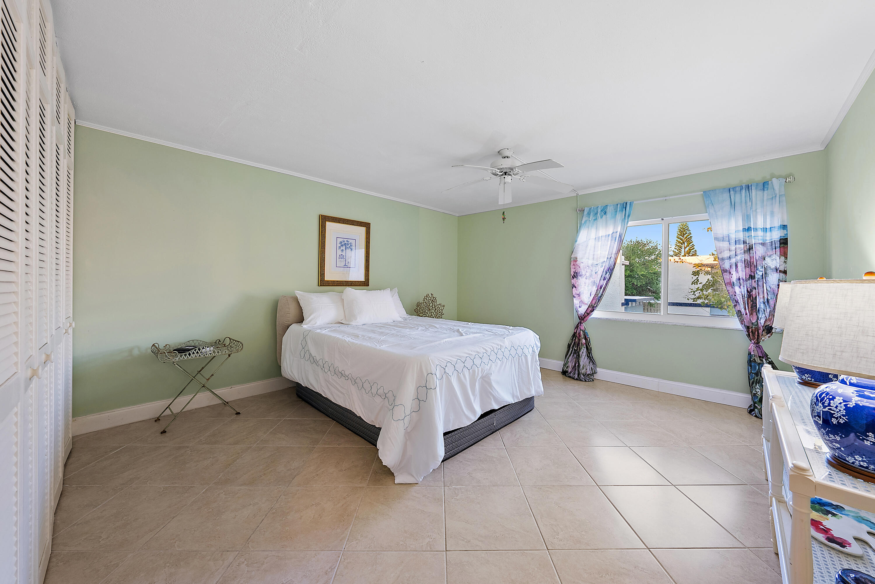 BEACON 21 CONDO - Residential Lease