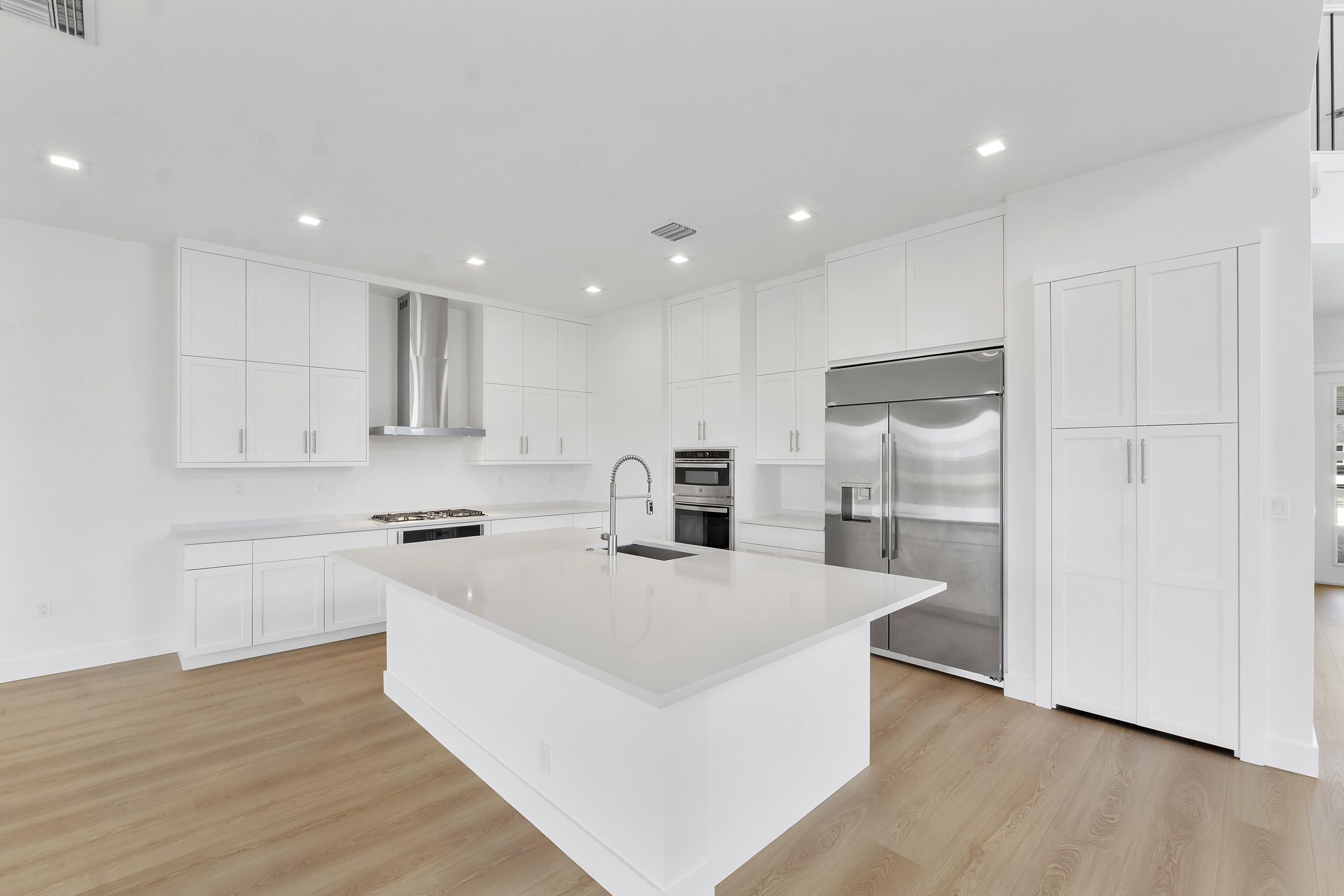 Lotus Edge - Residential Lease