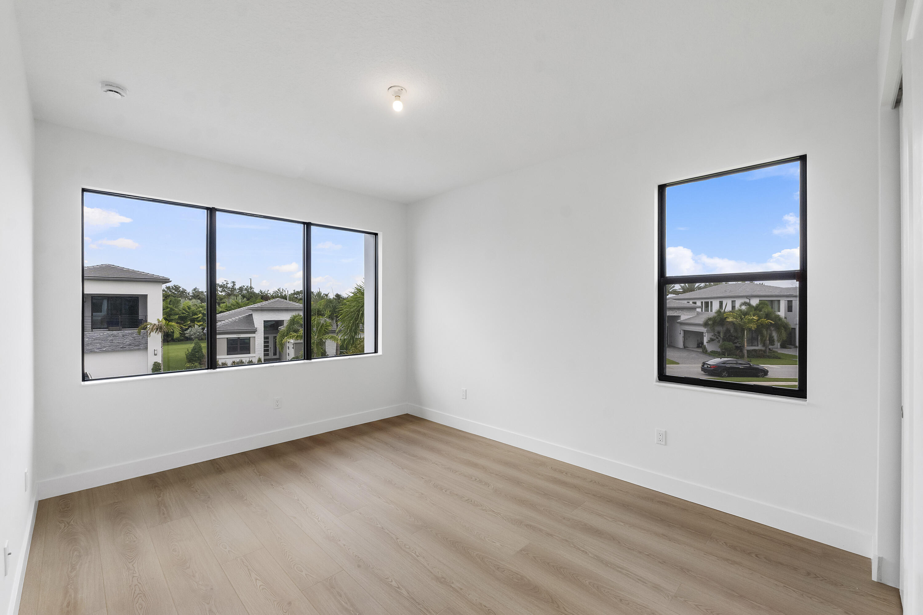 Lotus Edge - Residential Lease