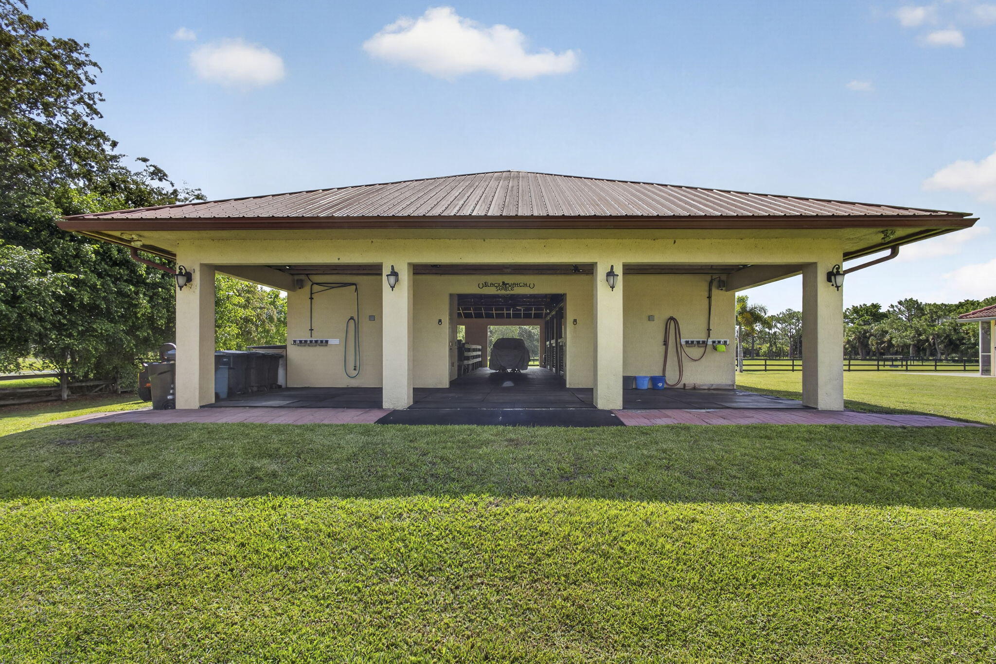 DEER RUN - Residential