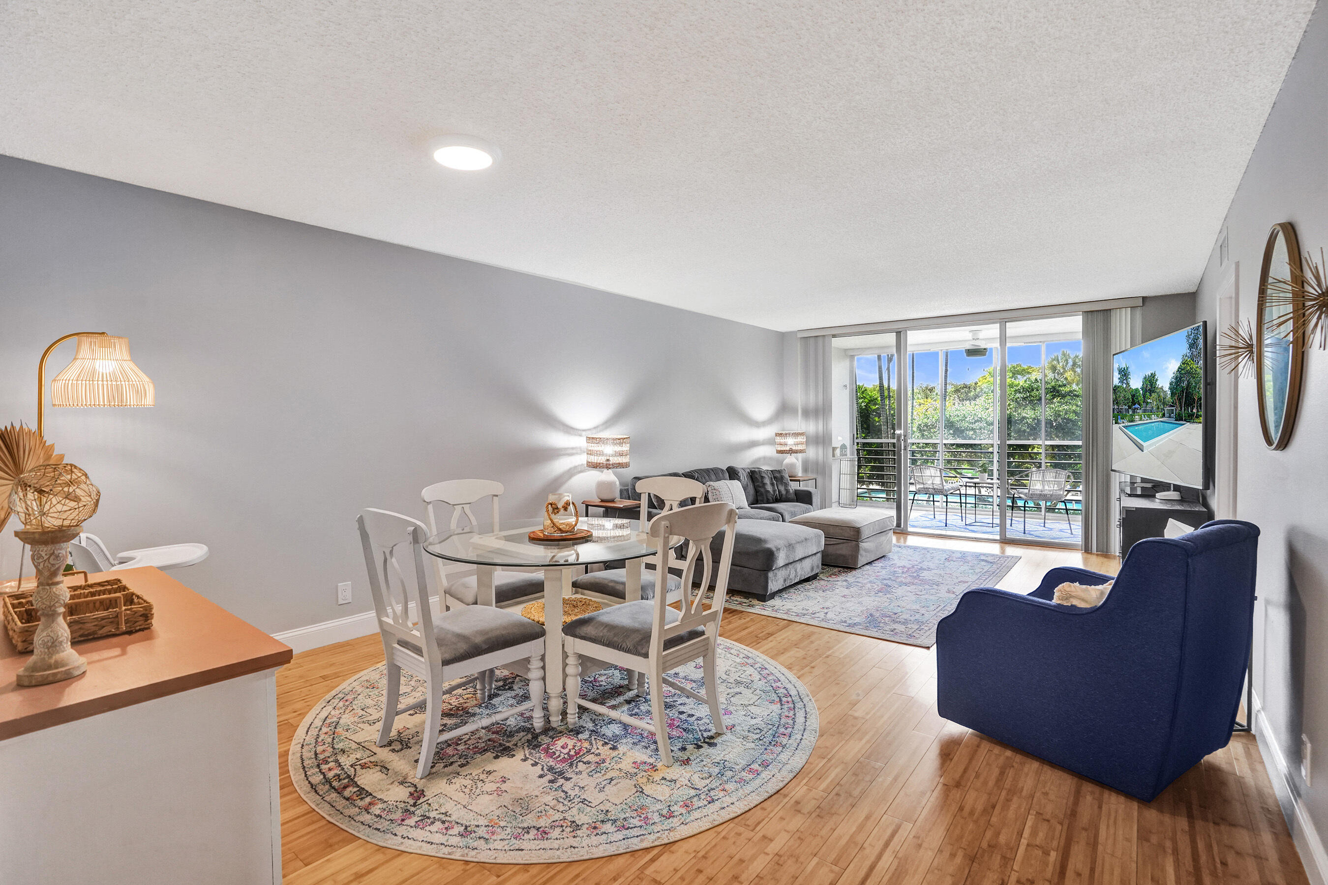 NO 14 PALM-AIRE COUNTRY CLUB - Residential