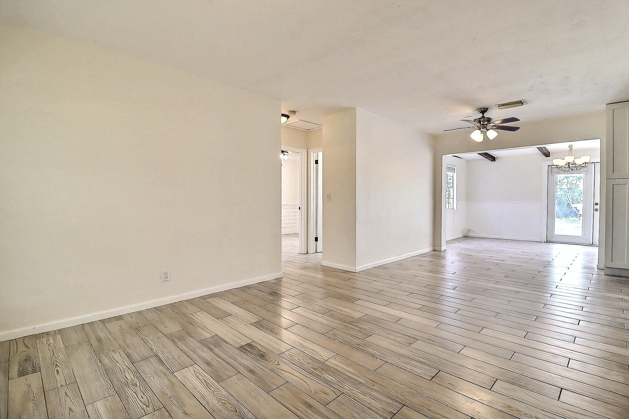 PALM SPRINGS VILLAGE 2 - Residential