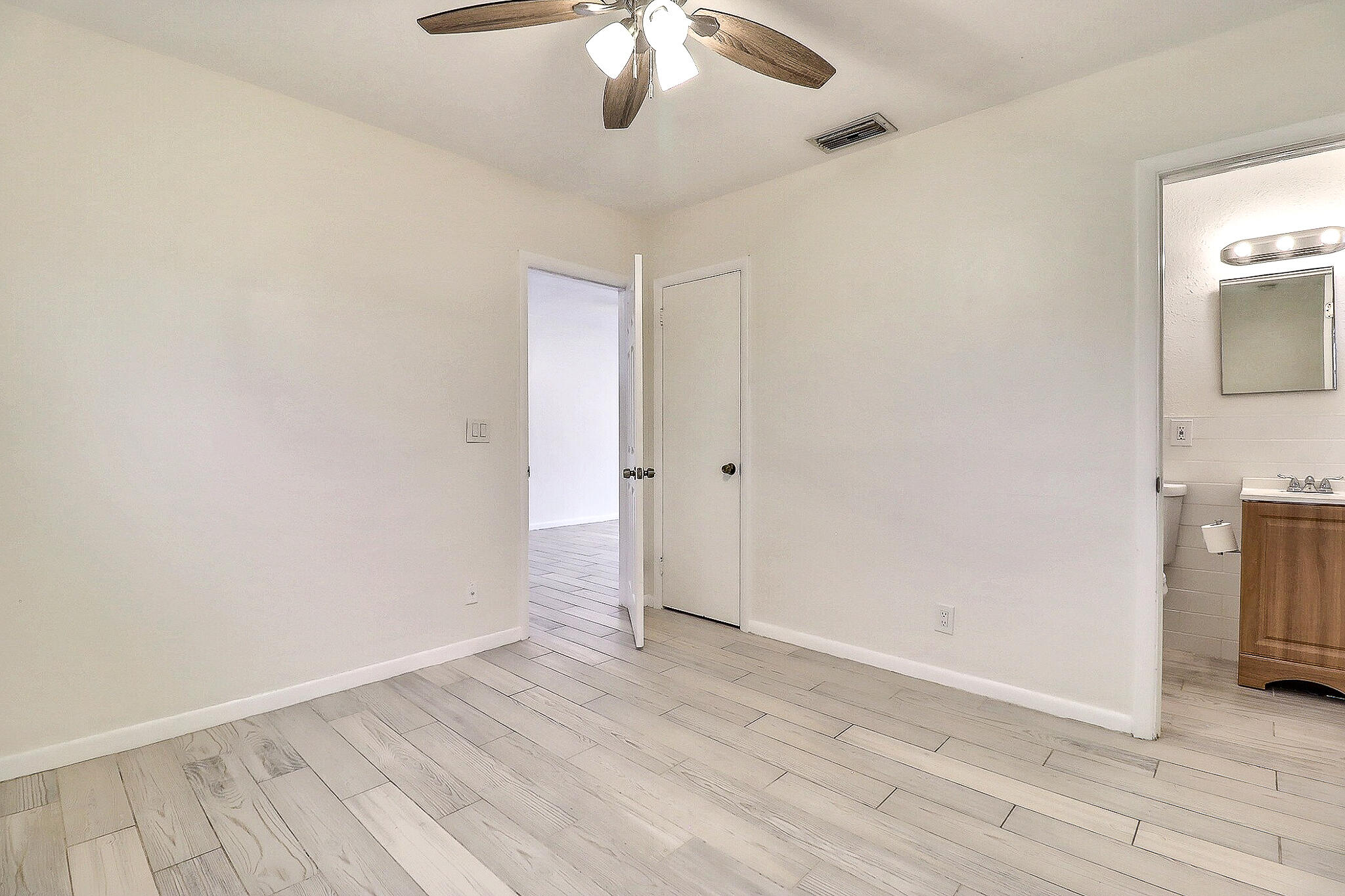 PALM SPRINGS VILLAGE 2 - Residential