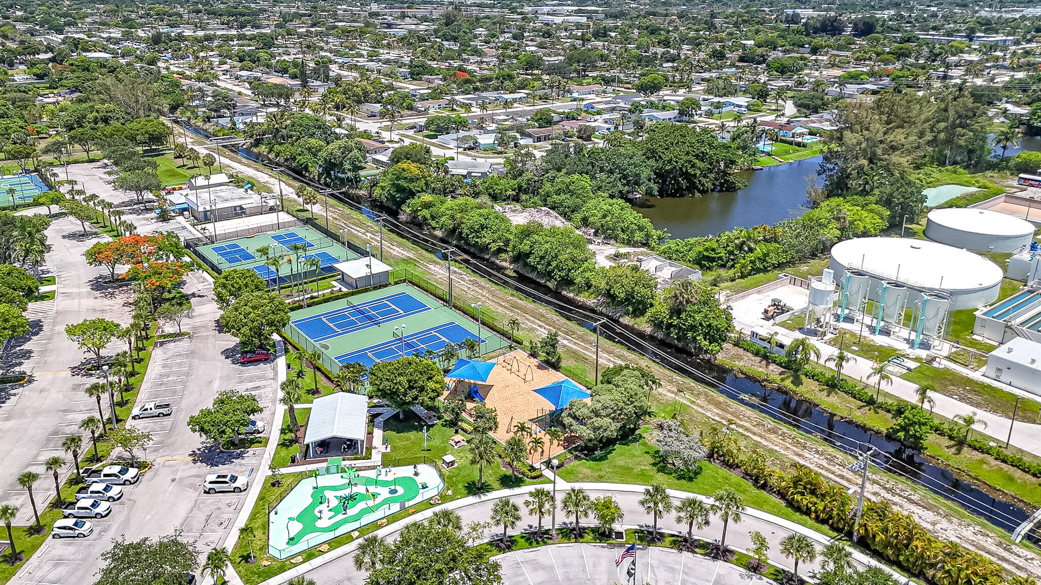PALM SPRINGS VILLAGE 2 - Residential