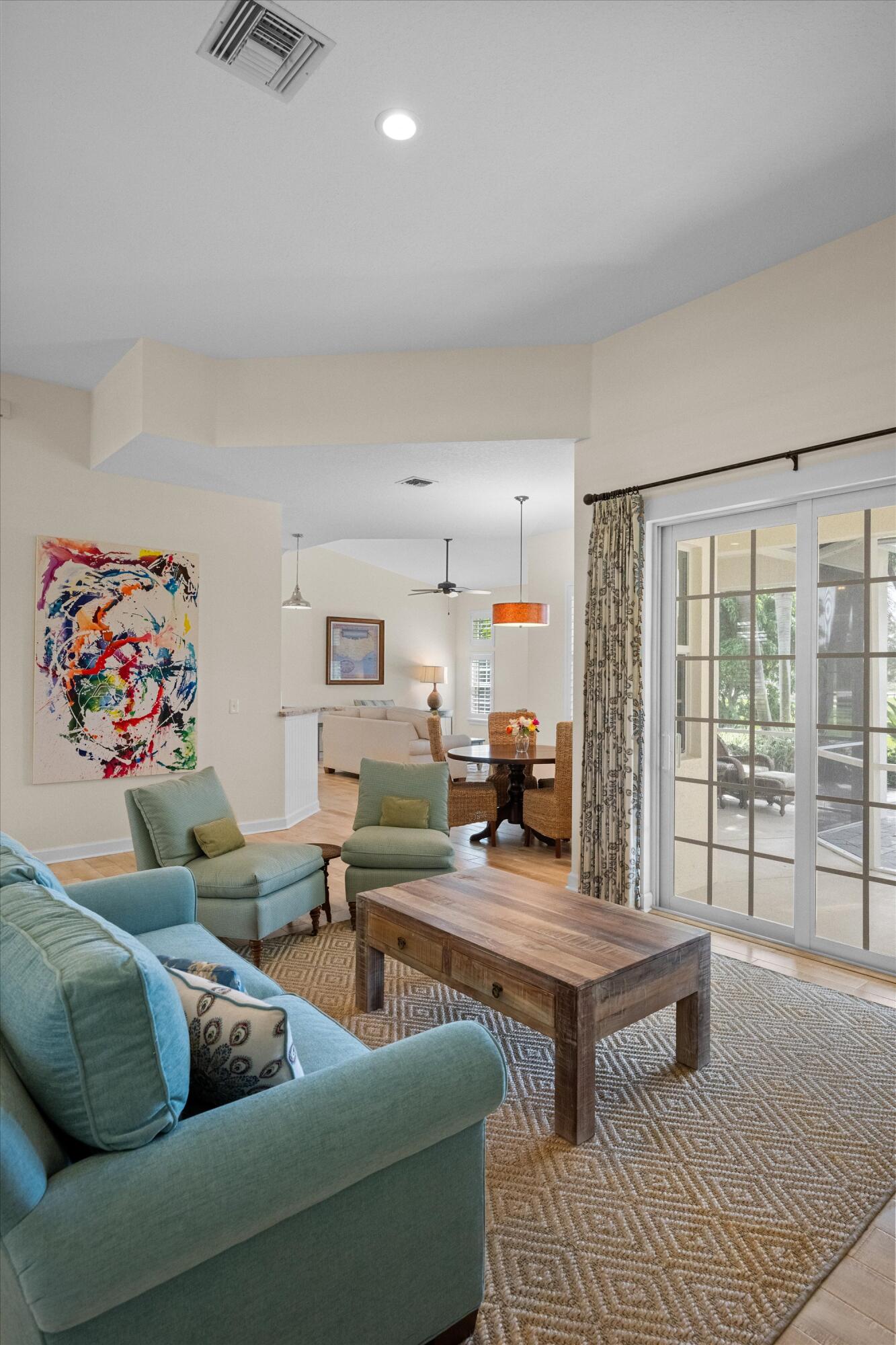 PALM BEACH POINT - Residential