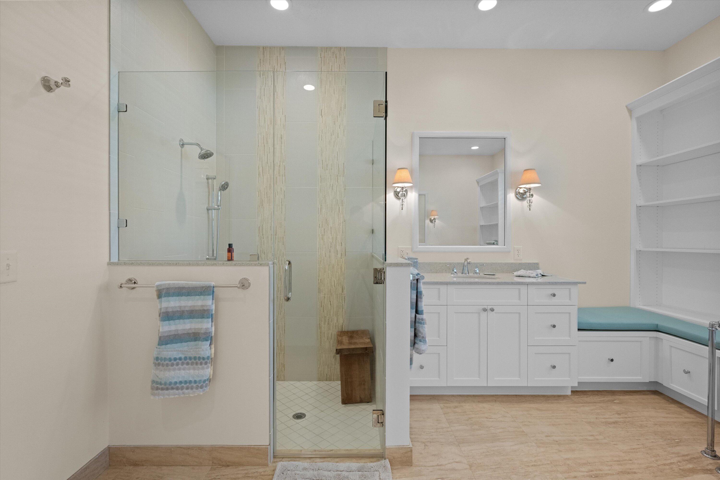 PALM BEACH POINT - Residential