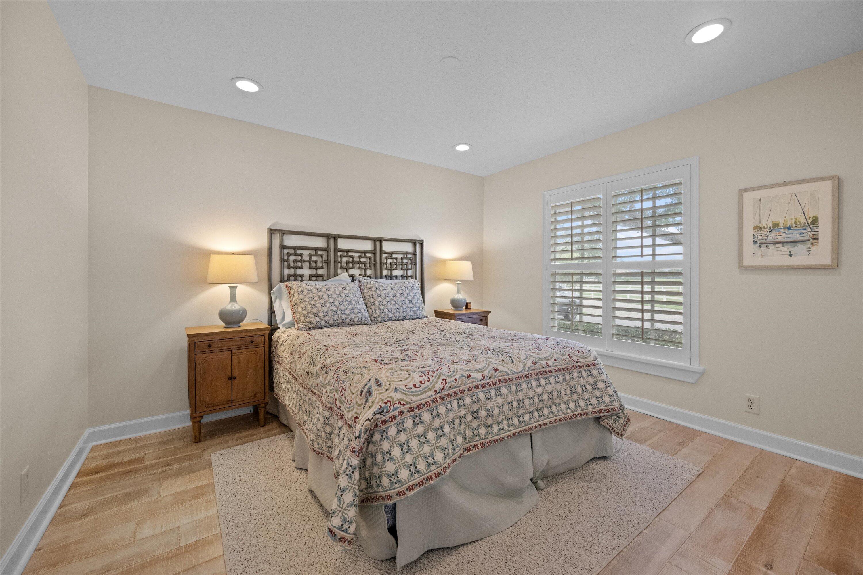 PALM BEACH POINT - Residential