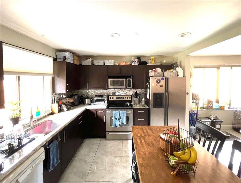 Longwood Village - Residential