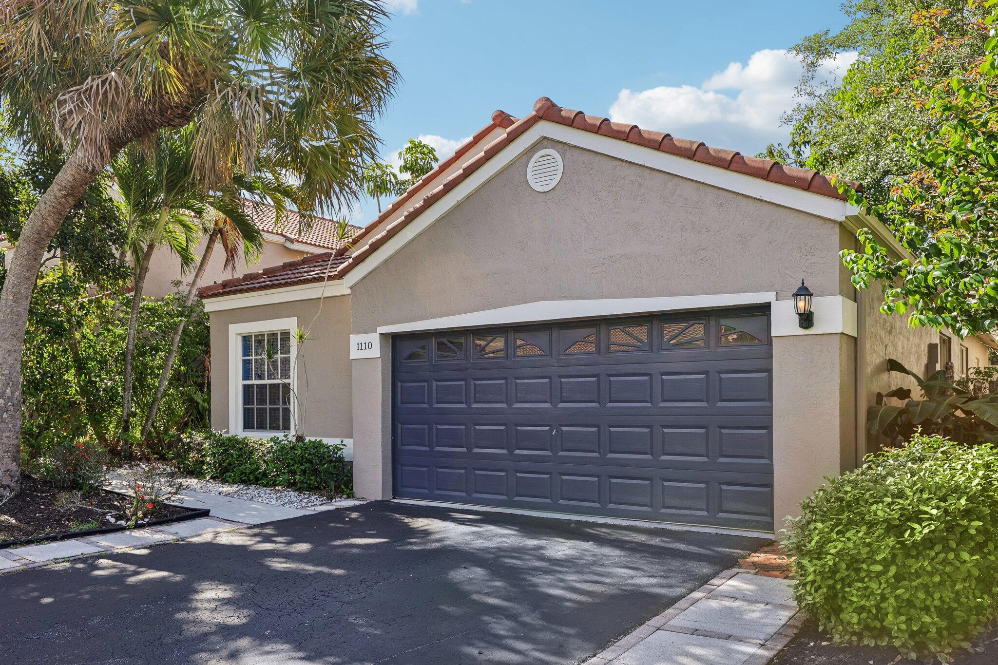 BRIDGEWATER AT PLANTATION - Residential