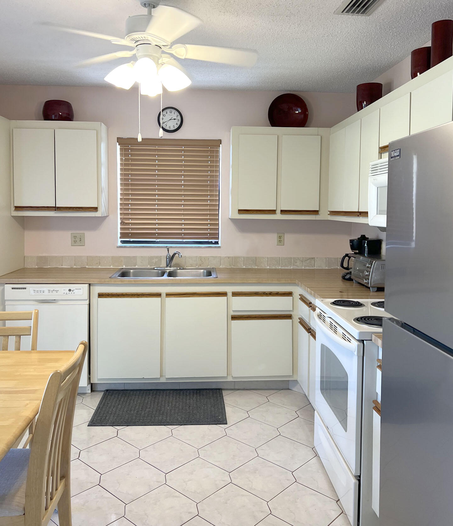 SOUTHPOINTE - Residential