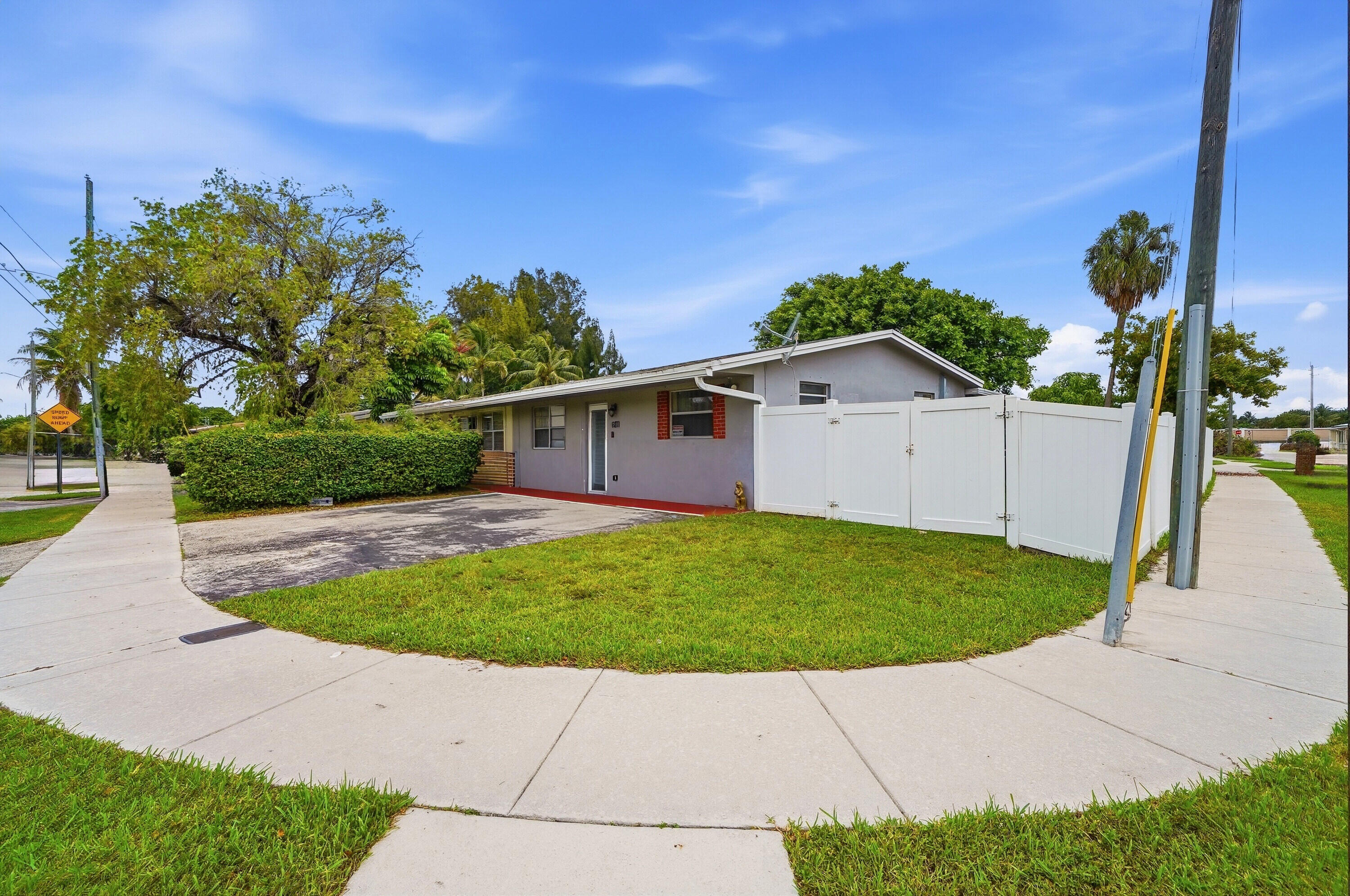 SPRINGBANK PARK SEC 2 - Residential