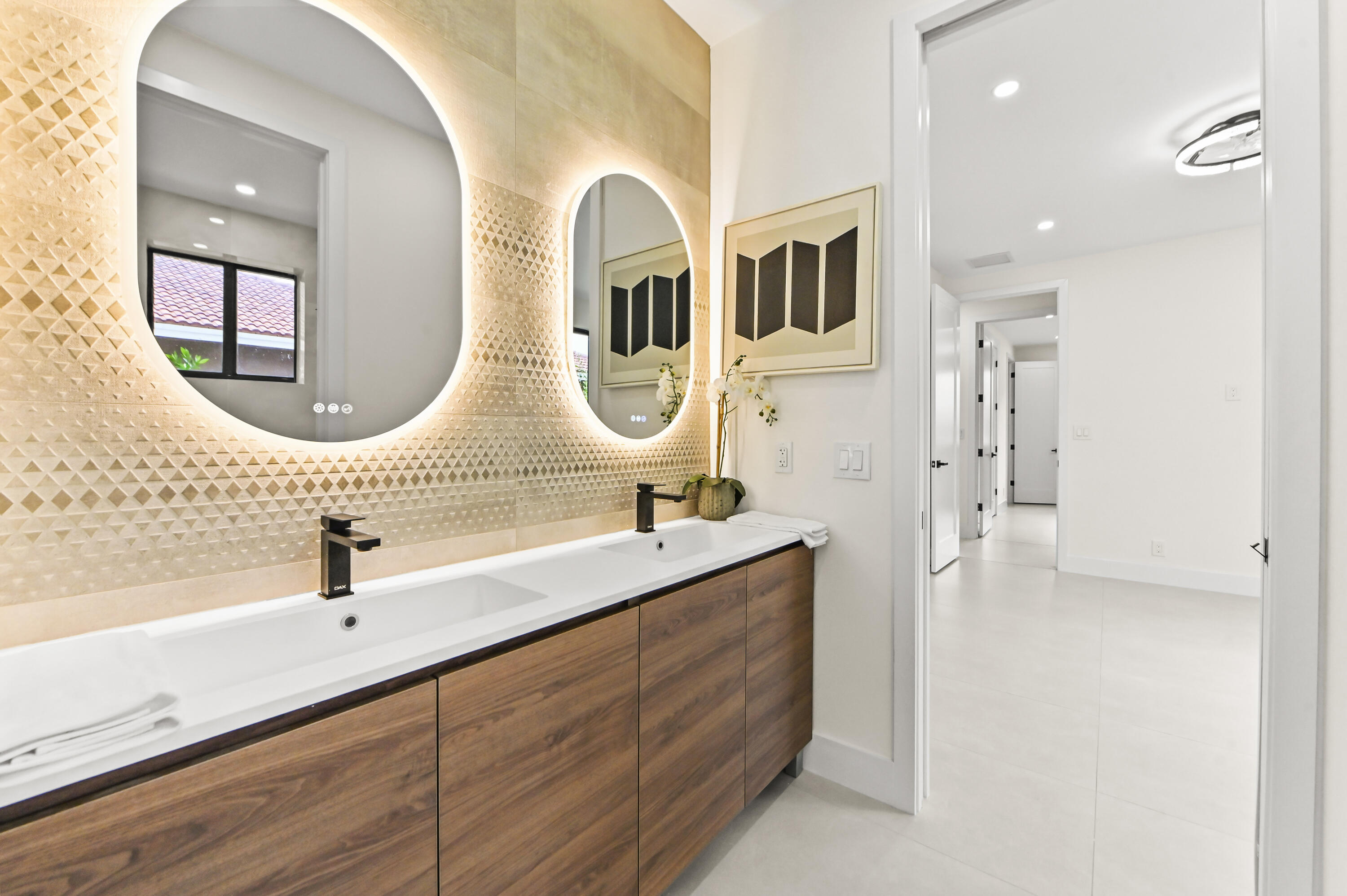 COCONUT CREEK 11TH SEC - Residential