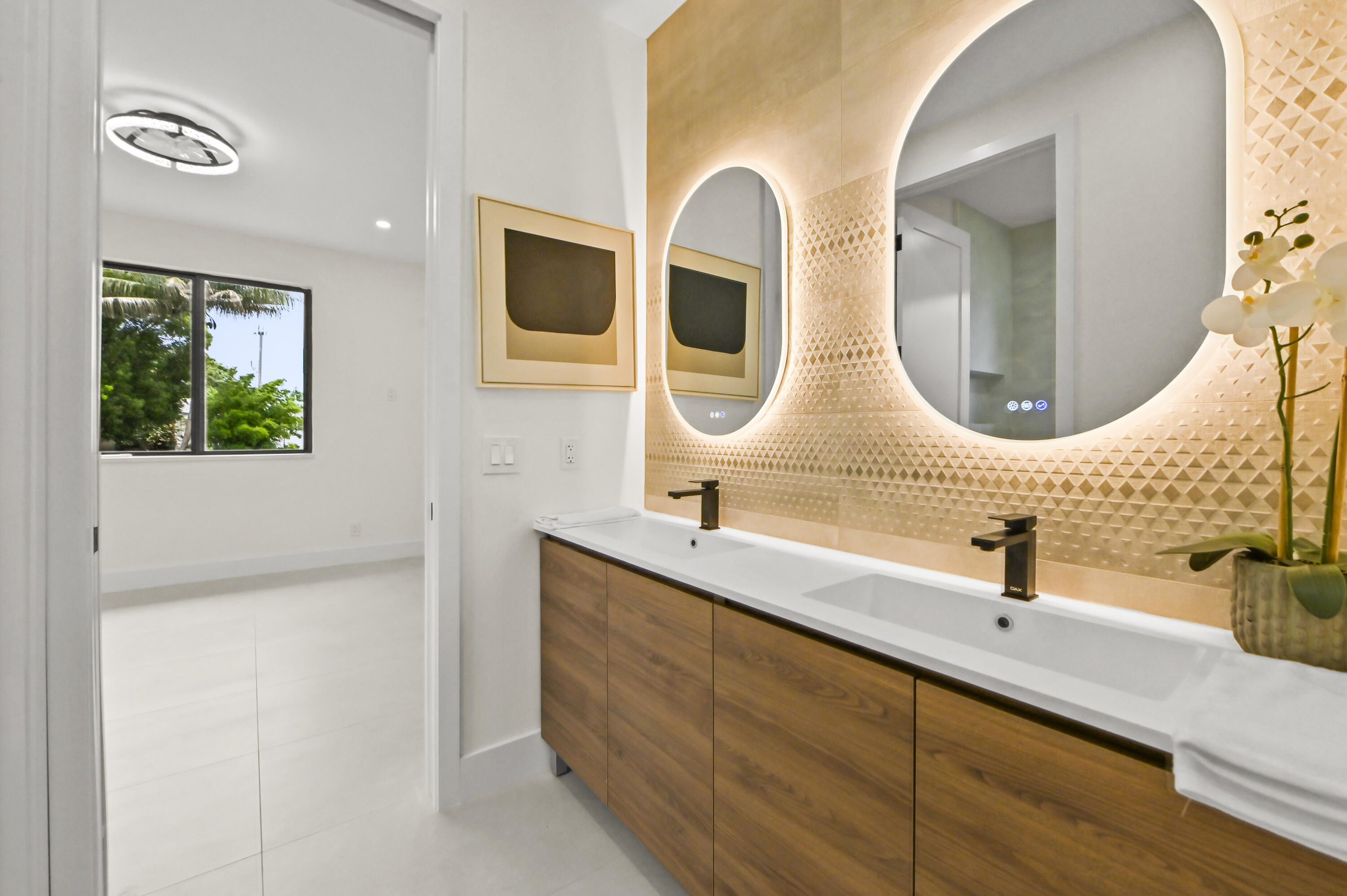 COCONUT CREEK 11TH SEC - Residential