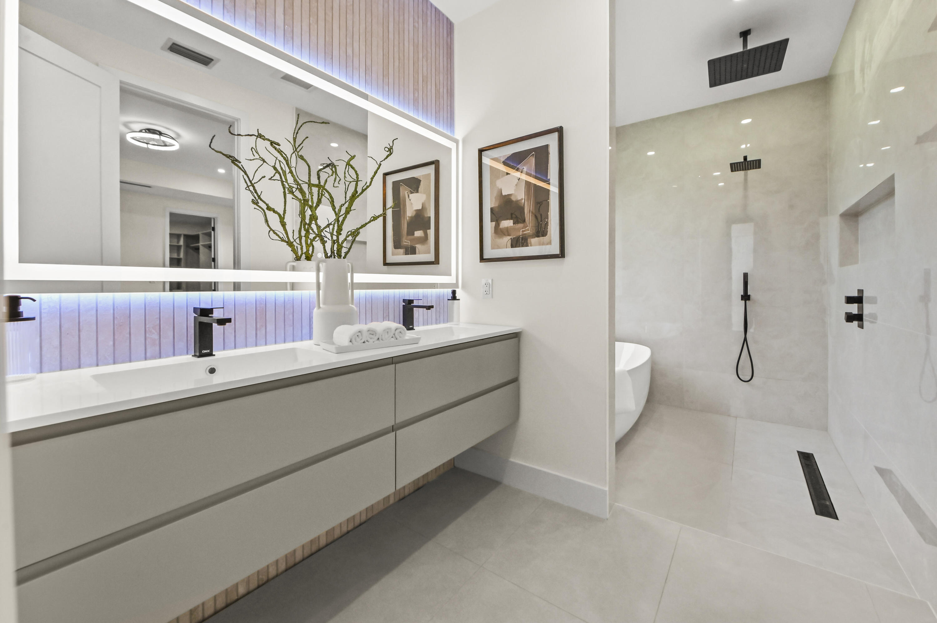 COCONUT CREEK 11TH SEC - Residential