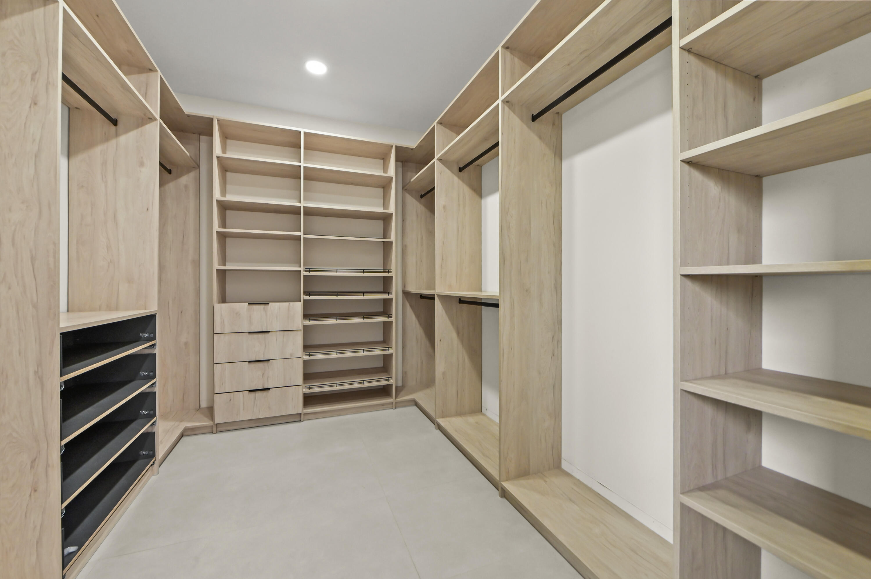 COCONUT CREEK 11TH SEC - Residential