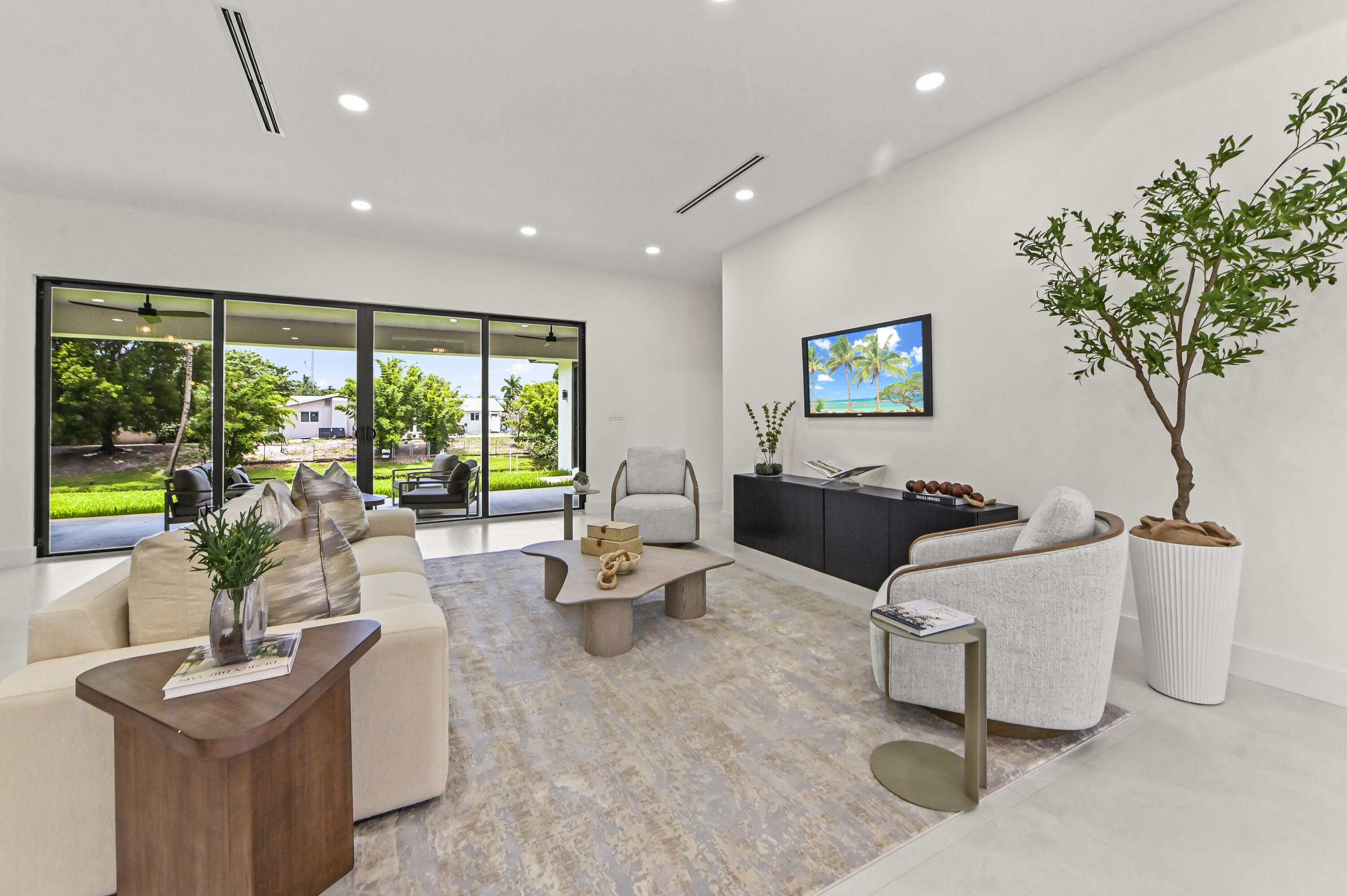 COCONUT CREEK 11TH SEC - Residential