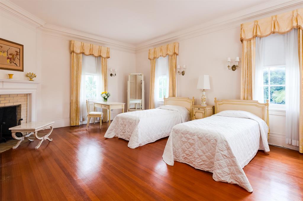 PRIMAVERA ESTATES (OCEAN SEC) - Residential