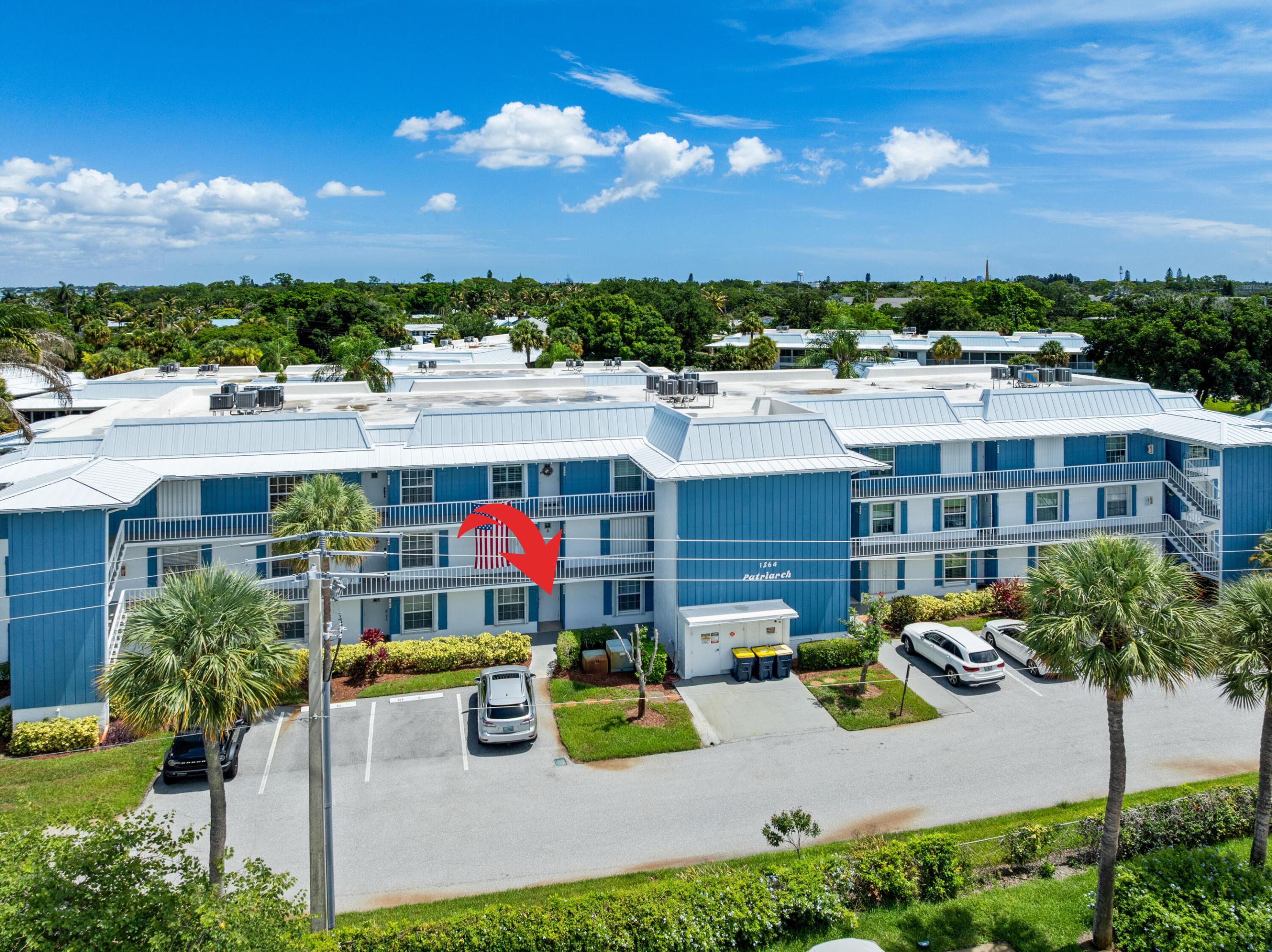 THE WINDJAMMER CONDO APARTMENTS - Residential