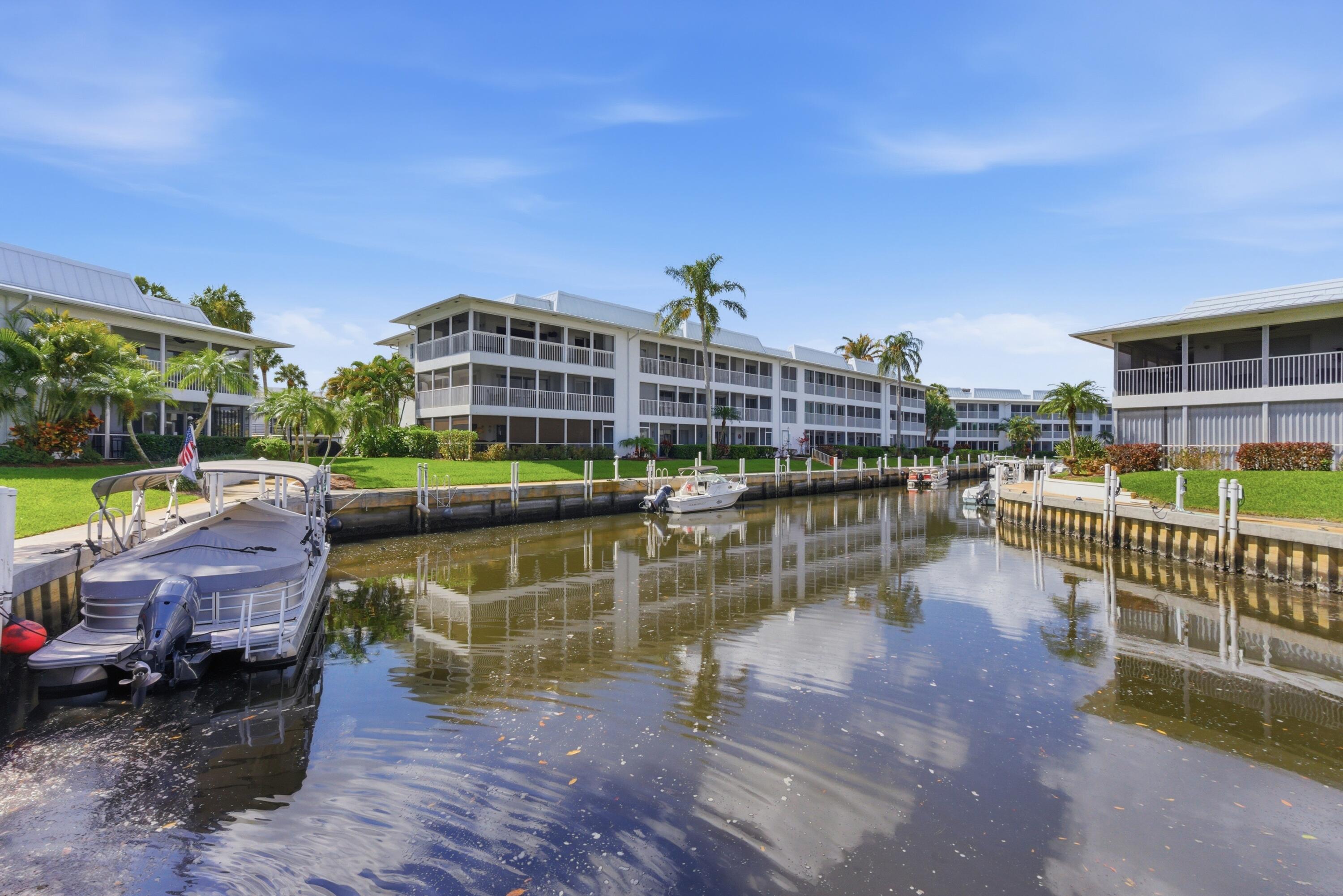 THE WINDJAMMER CONDO APARTMENTS - Residential