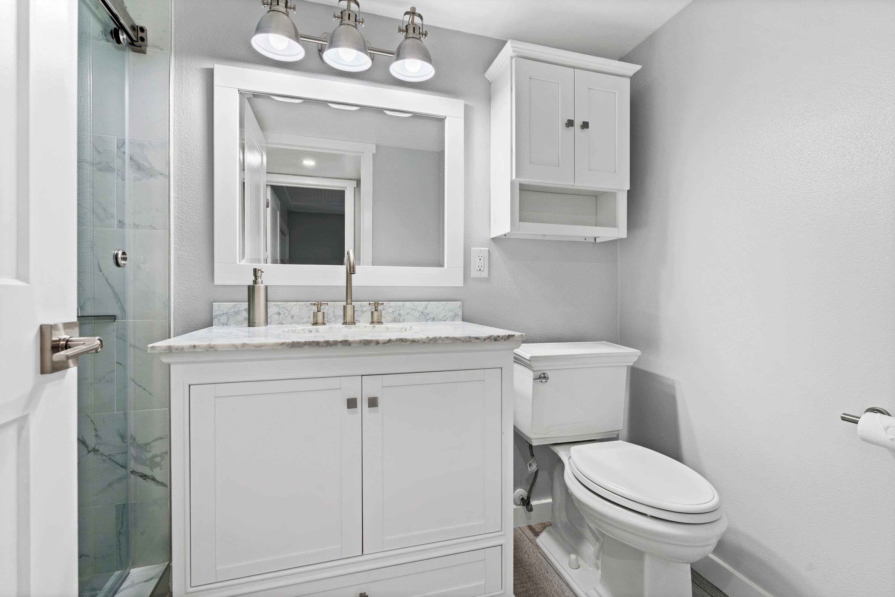 THE WINDJAMMER CONDO APARTMENTS - Residential