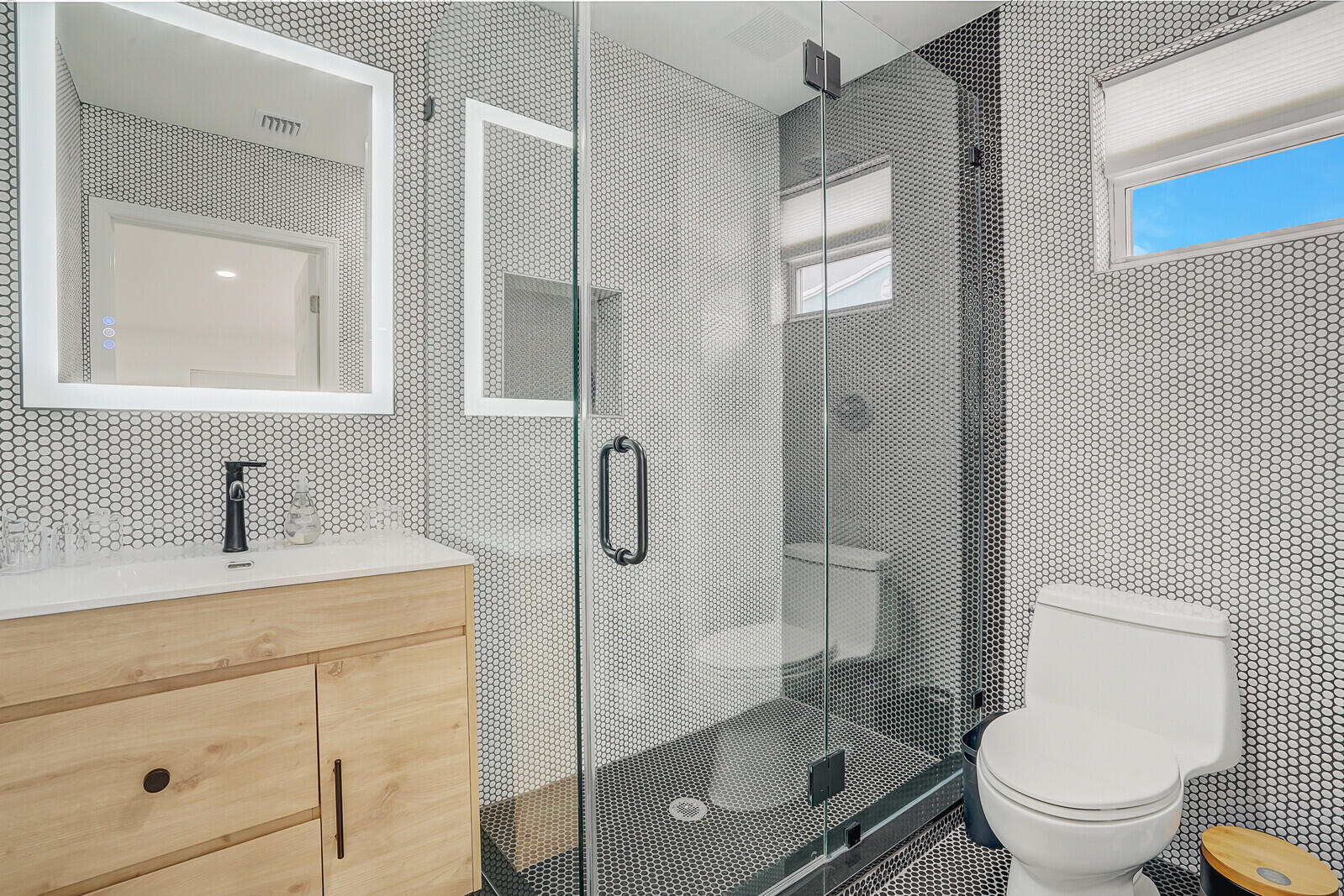 HOMEWOOD 3RD ADD - Residential Lease
