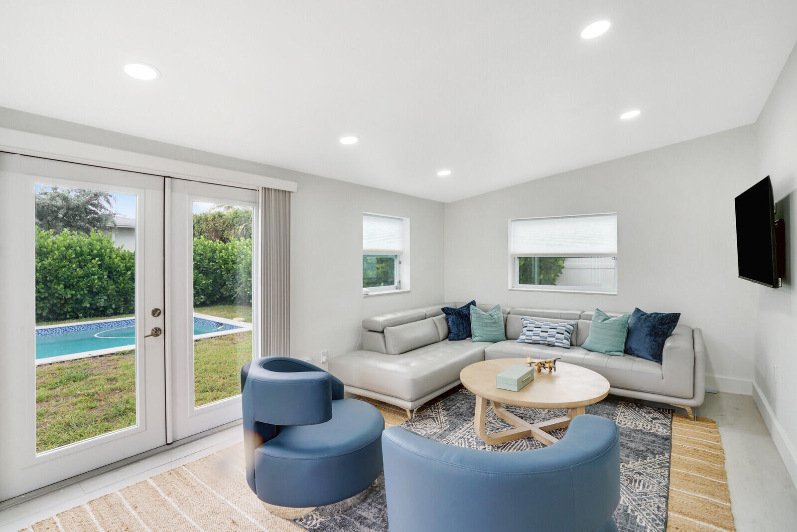 HOMEWOOD 3RD ADD - Residential Lease