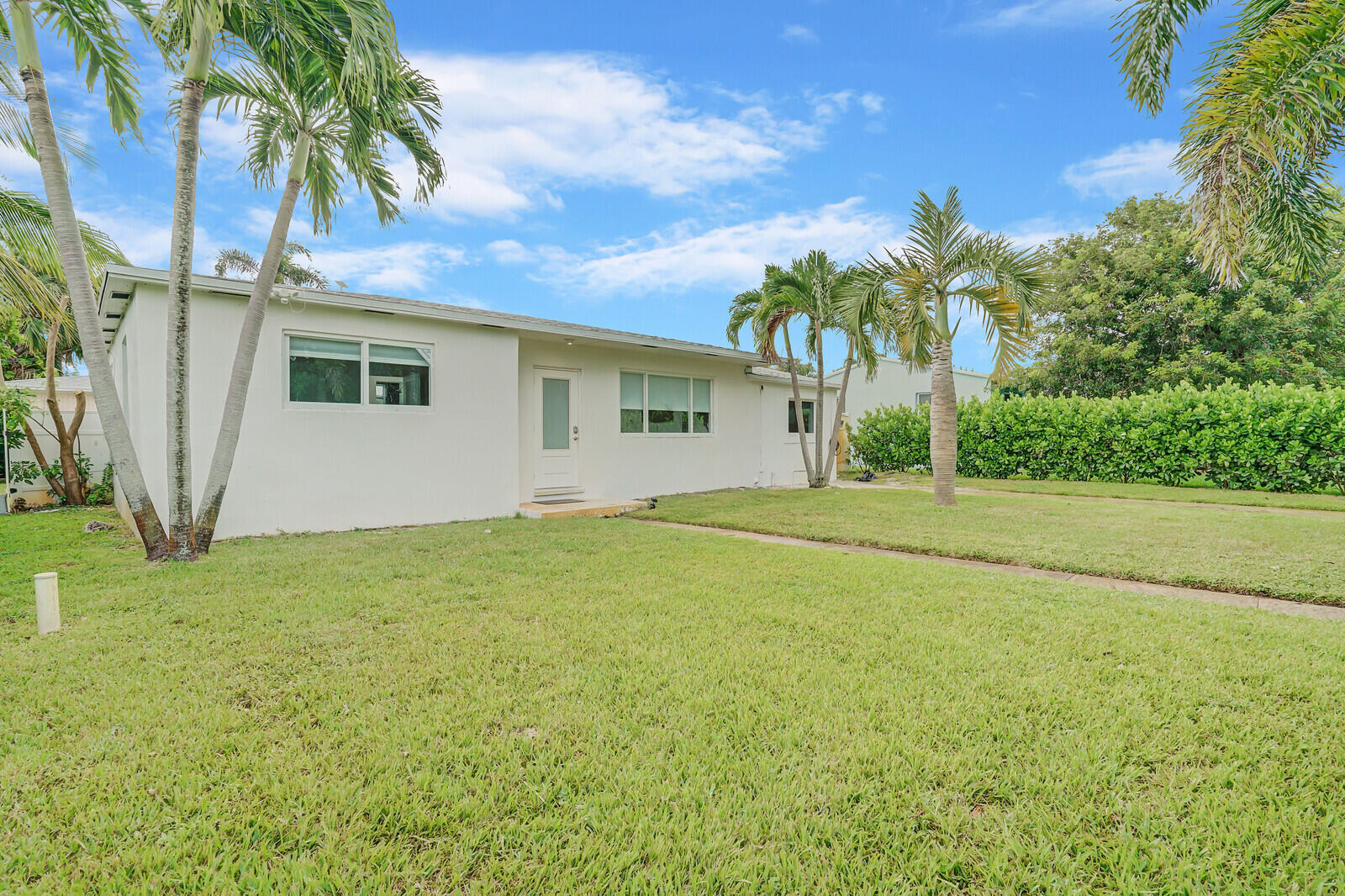 HOMEWOOD 3RD ADD - Residential Lease