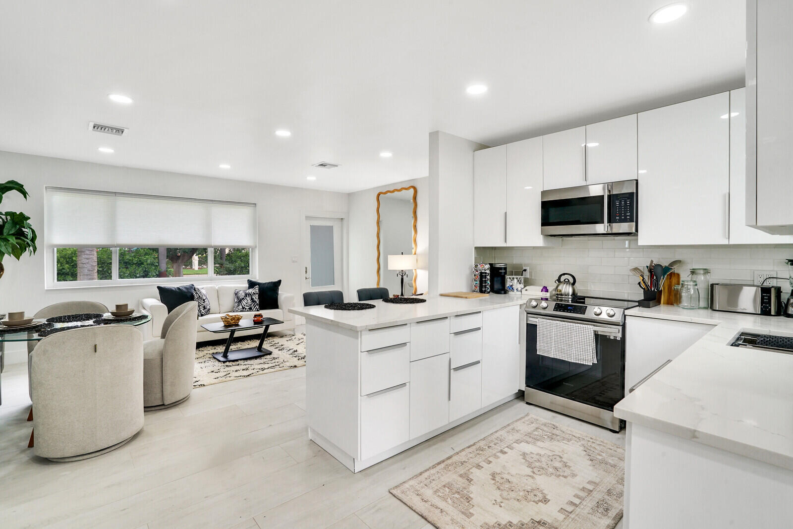 HOMEWOOD 3RD ADD - Residential Lease