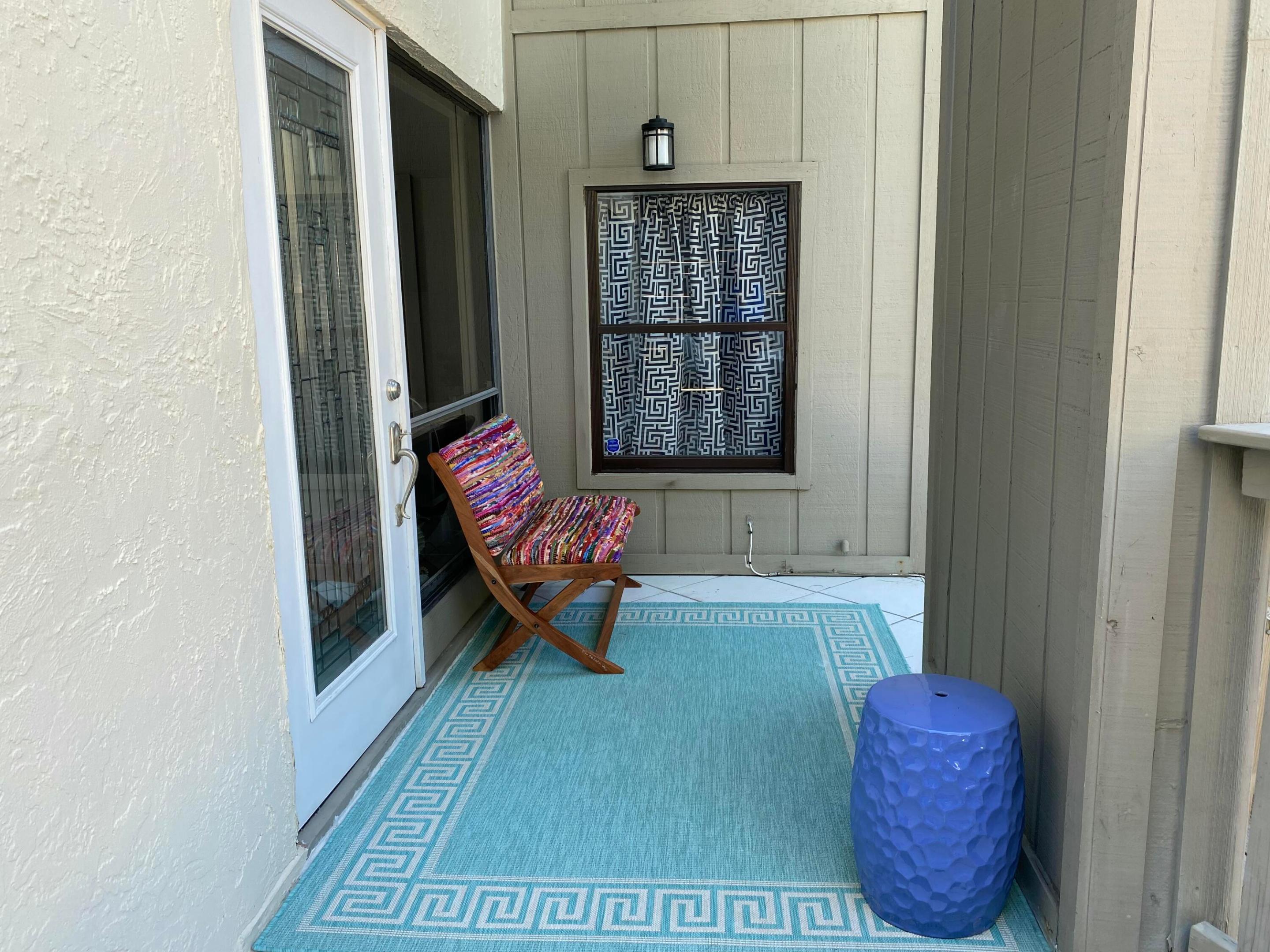 SEA LOFTERS CONDO - Residential