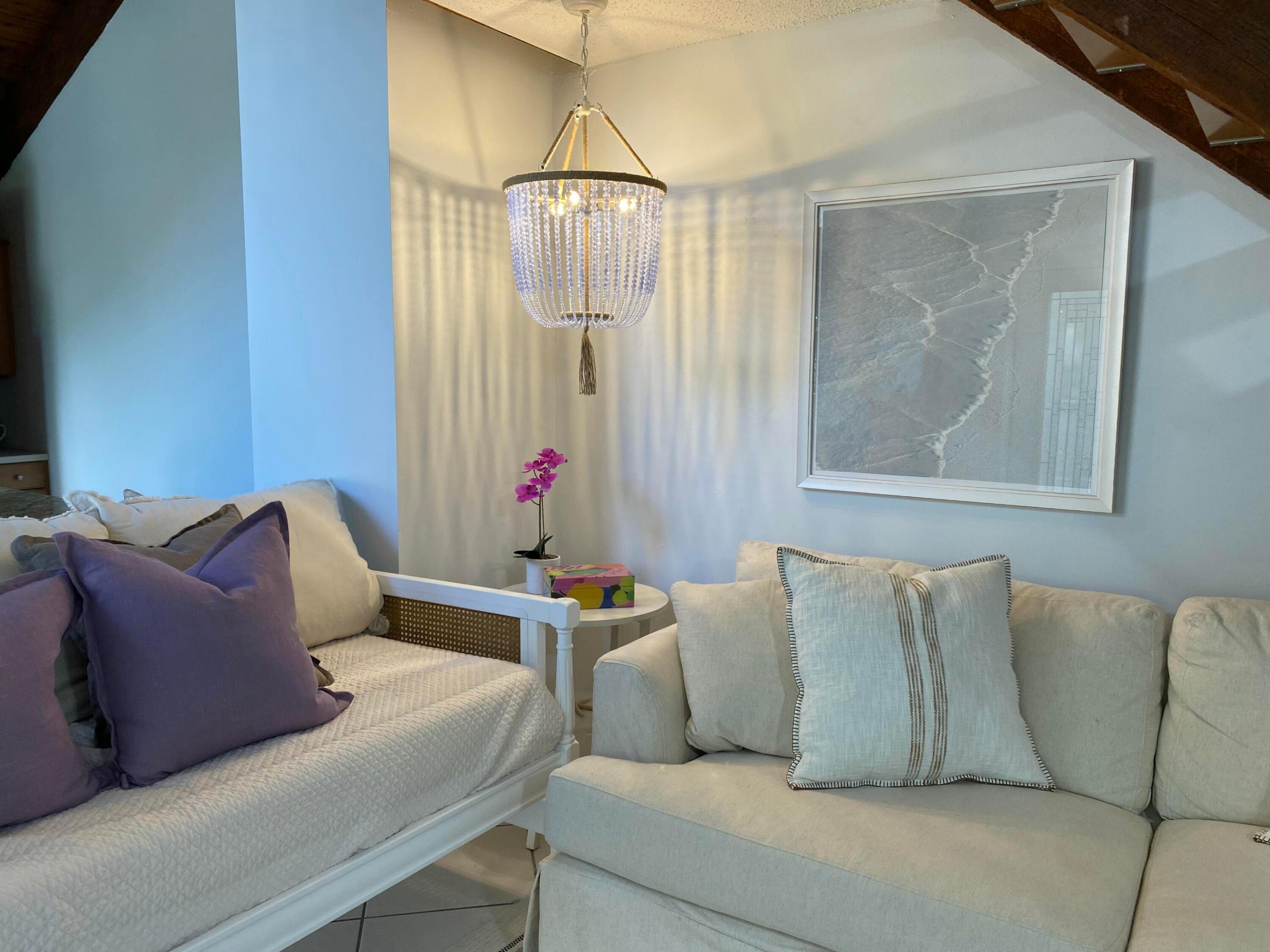 SEA LOFTERS CONDO - Residential