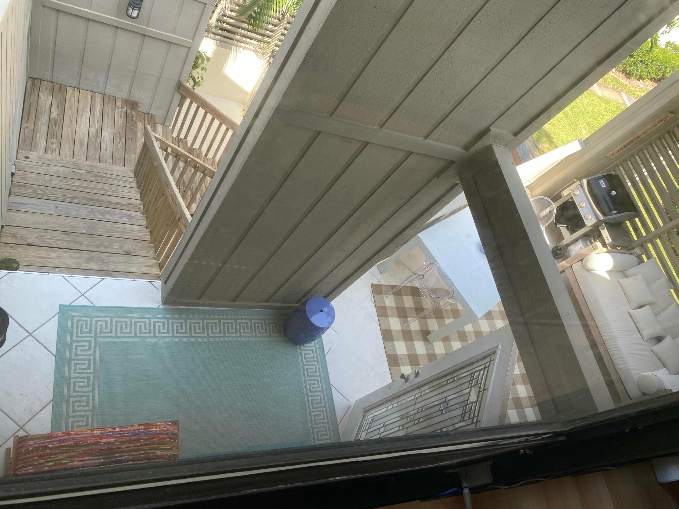 SEA LOFTERS CONDO - Residential