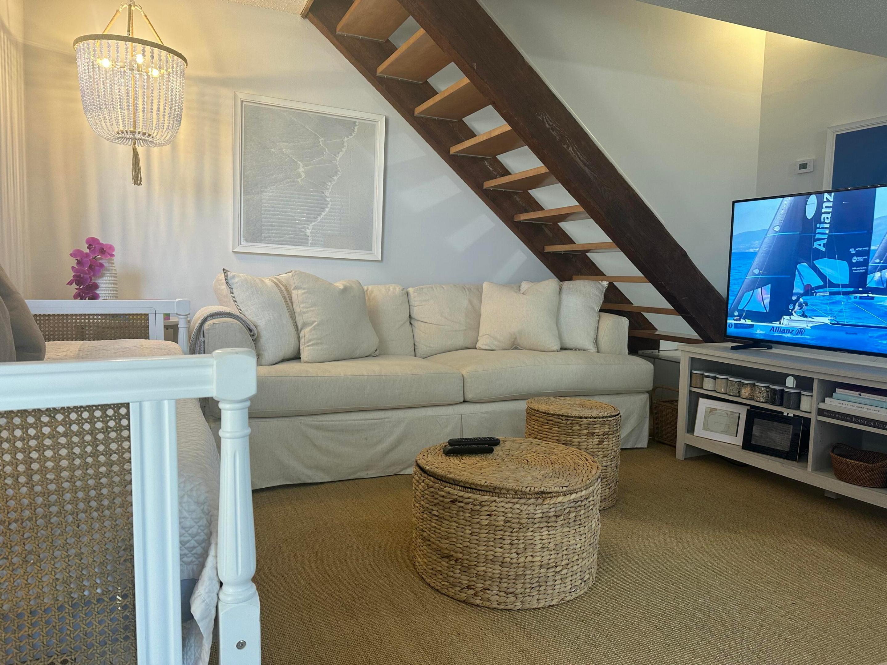 SEA LOFTERS CONDO - Residential