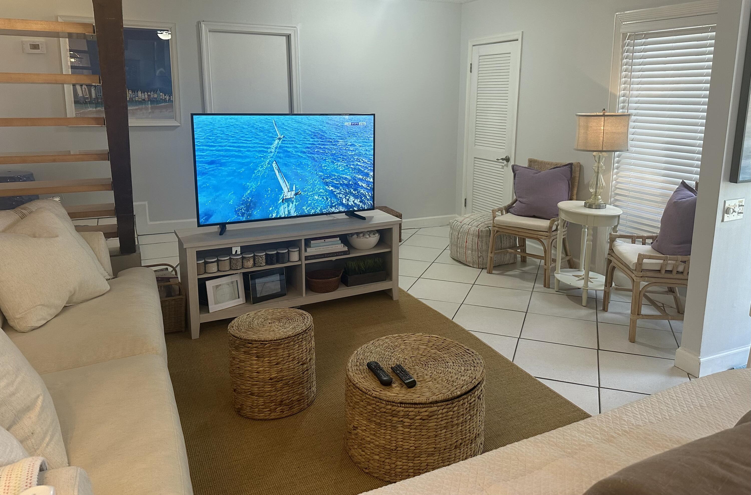 SEA LOFTERS CONDO - Residential