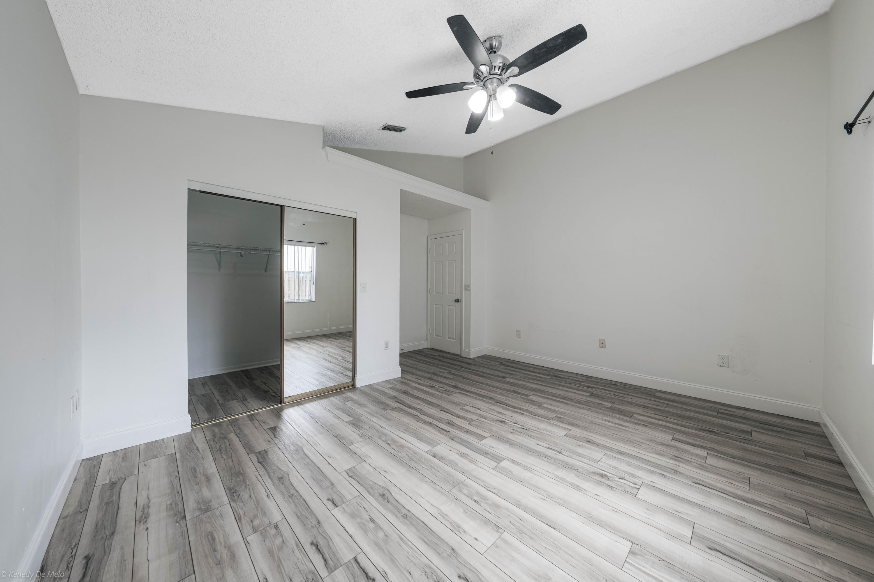 SAWGRASS ESTATES - Residential