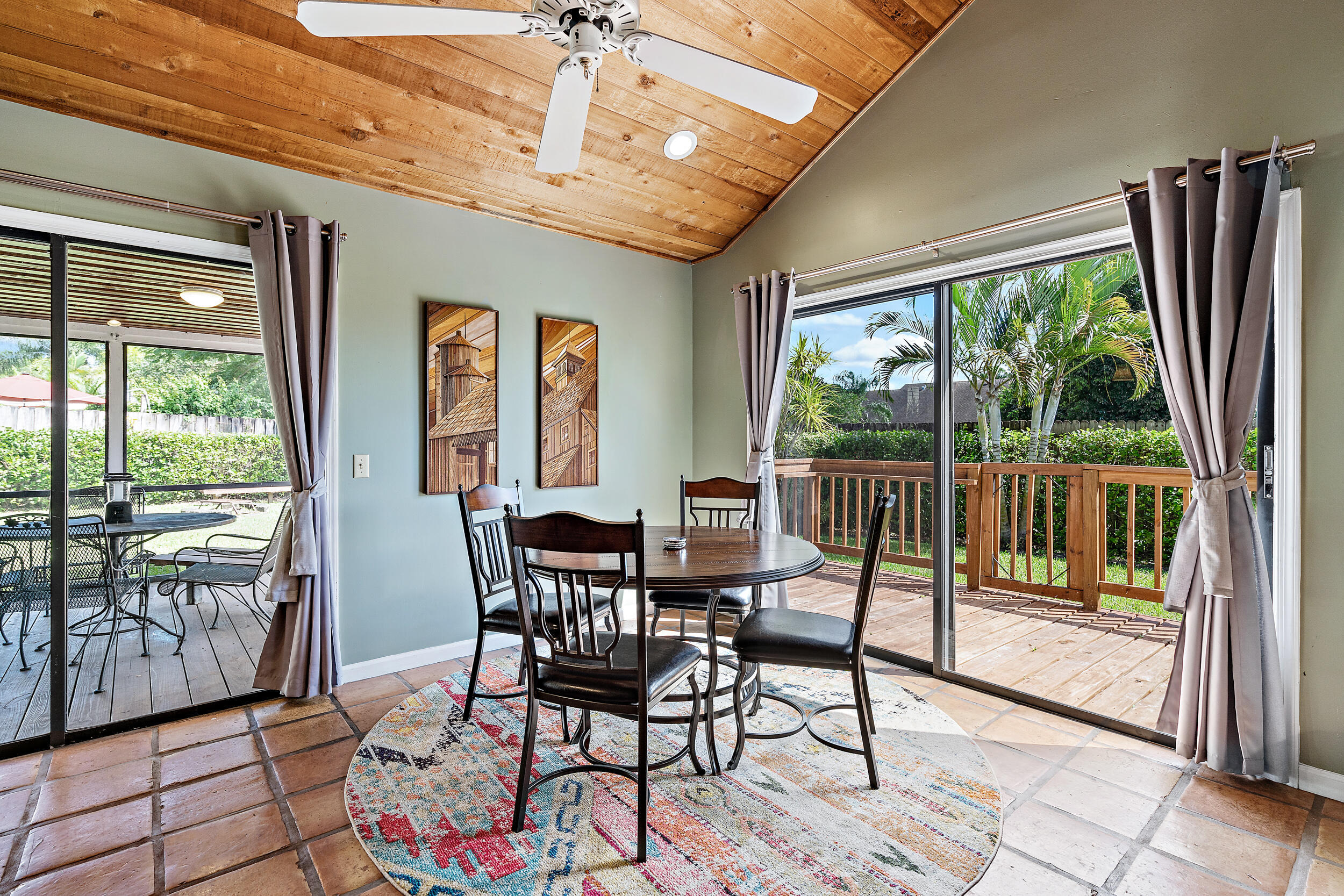 TREE TOPS OF WELLINGTON - Residential Lease