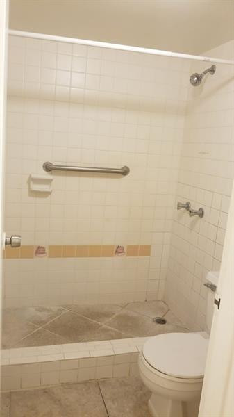 HERITAGE CIRCLE CONDO - Residential Lease