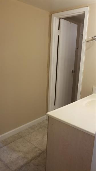 HERITAGE CIRCLE CONDO - Residential Lease