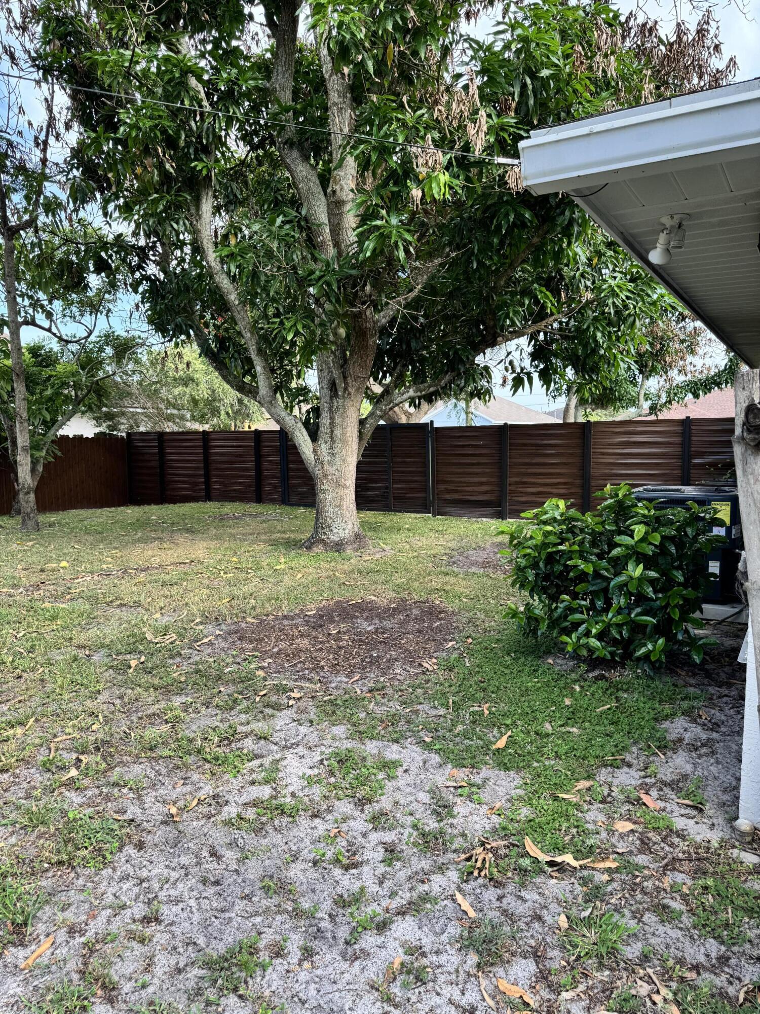 PORT ST LUCIE SECTION 21 - Residential