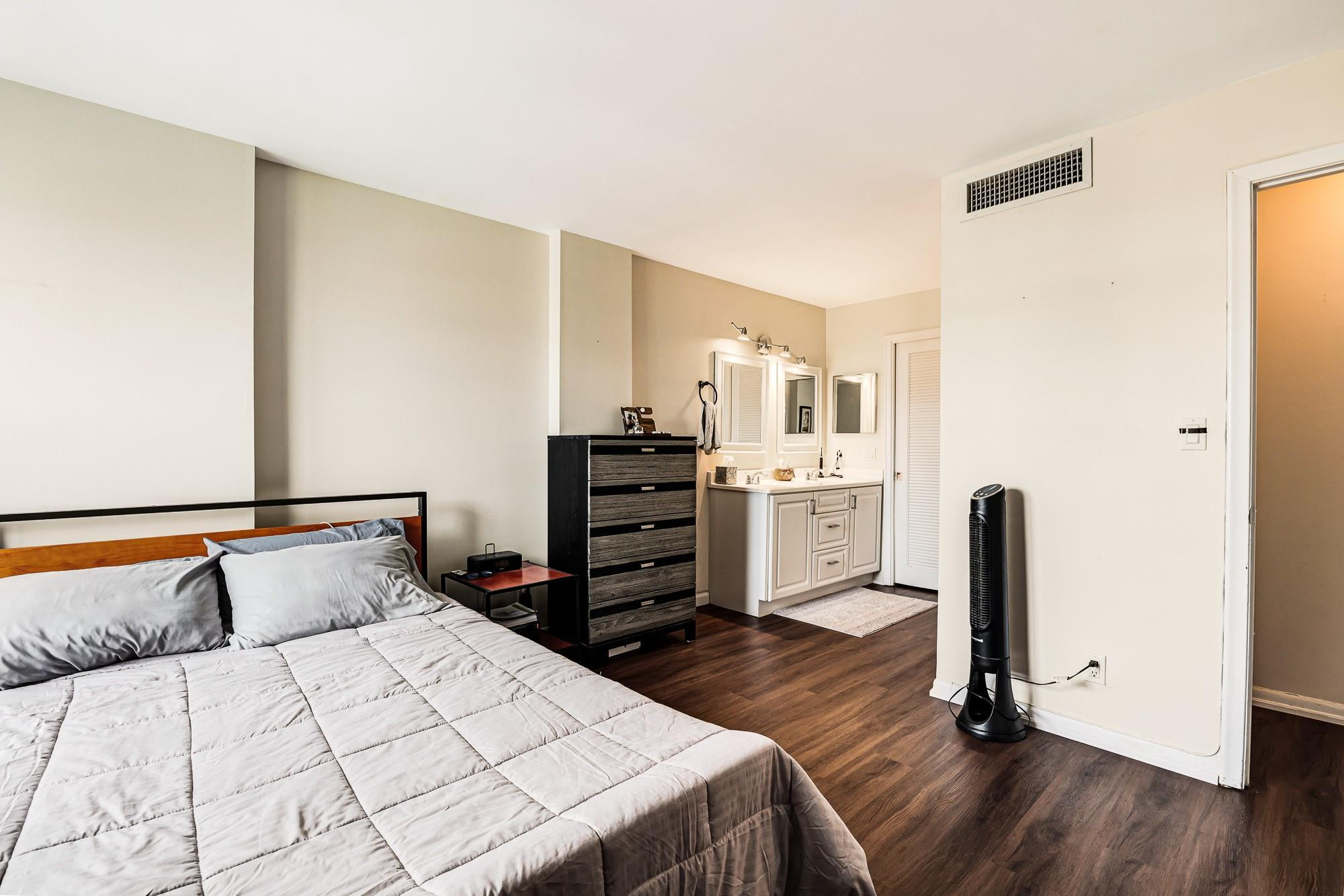 BOCA BAYOU CONDO - Residential