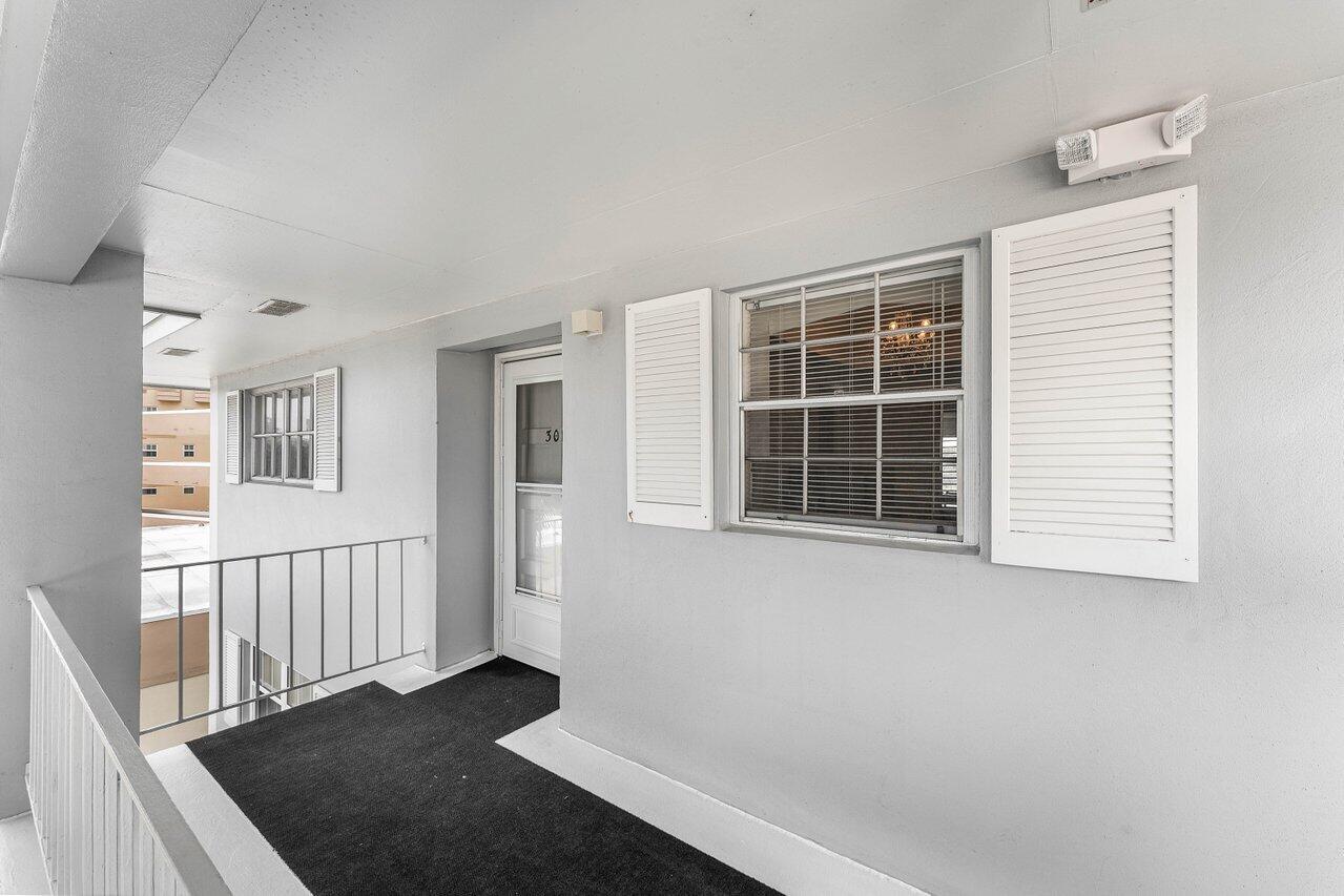 ATLANTIS REGENCY GARDEN APTS CONDO - Residential