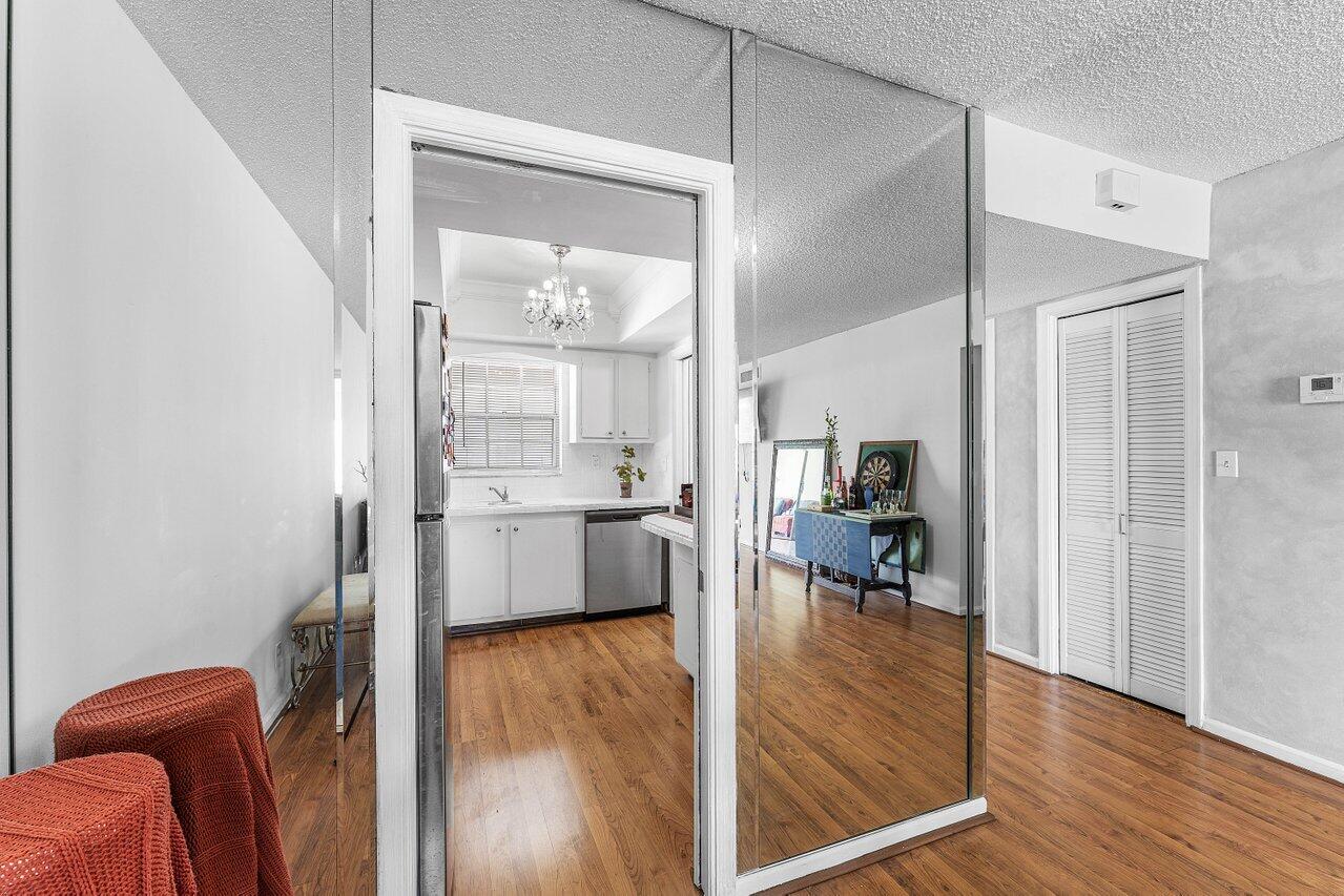 ATLANTIS REGENCY GARDEN APTS CONDO - Residential