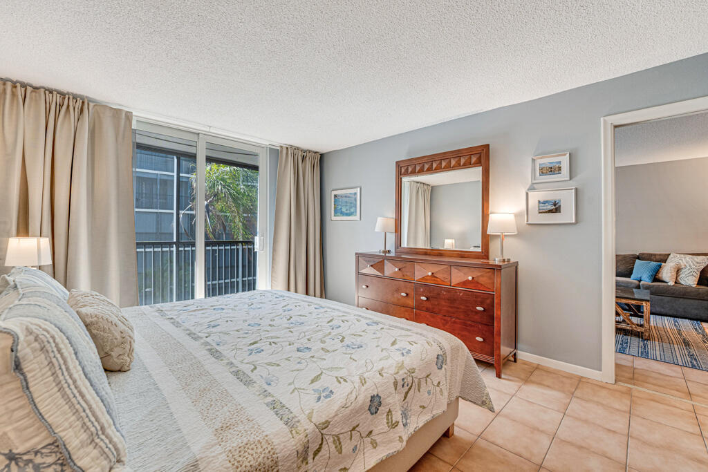 COASTAL TOWERS CONDO - Residential