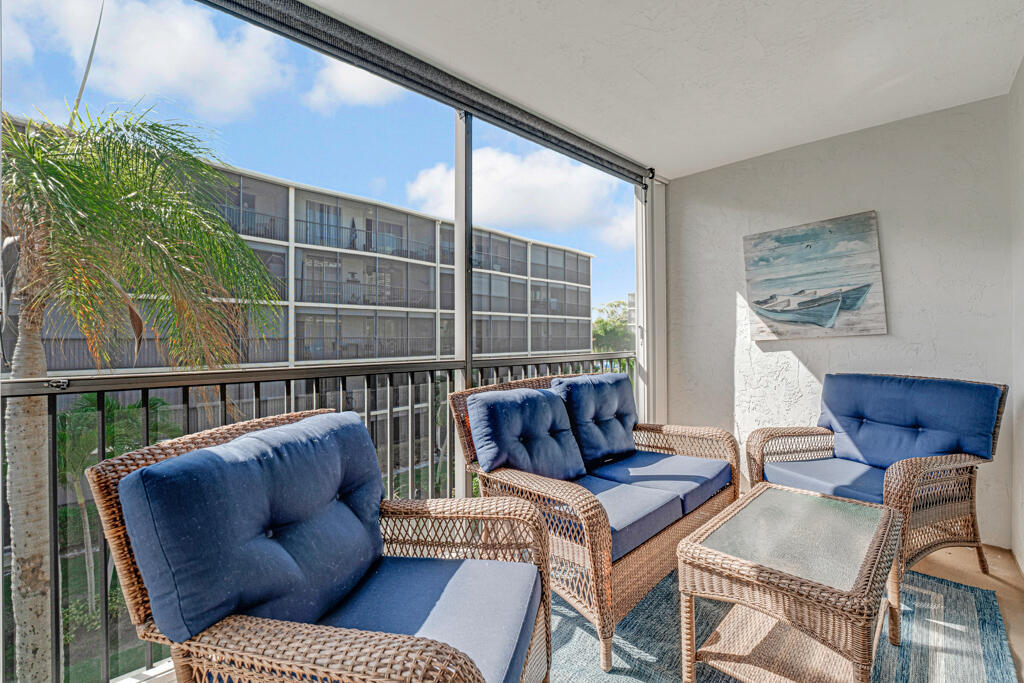 COASTAL TOWERS CONDO - Residential