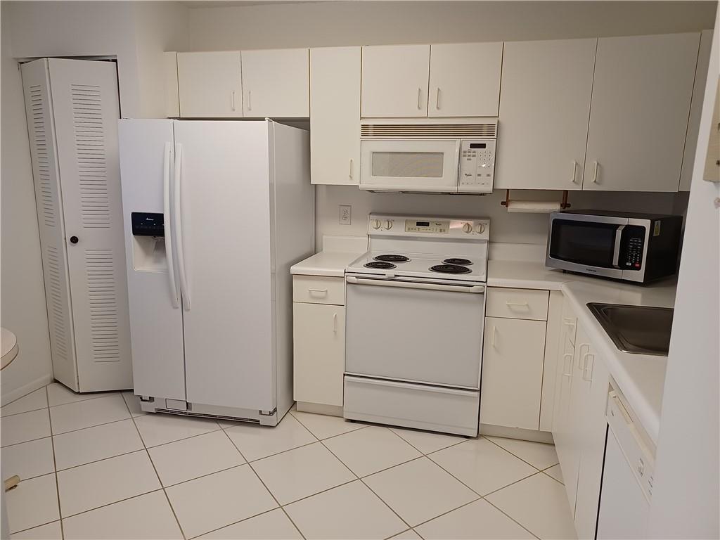 Weldon at Kings Point - Residential