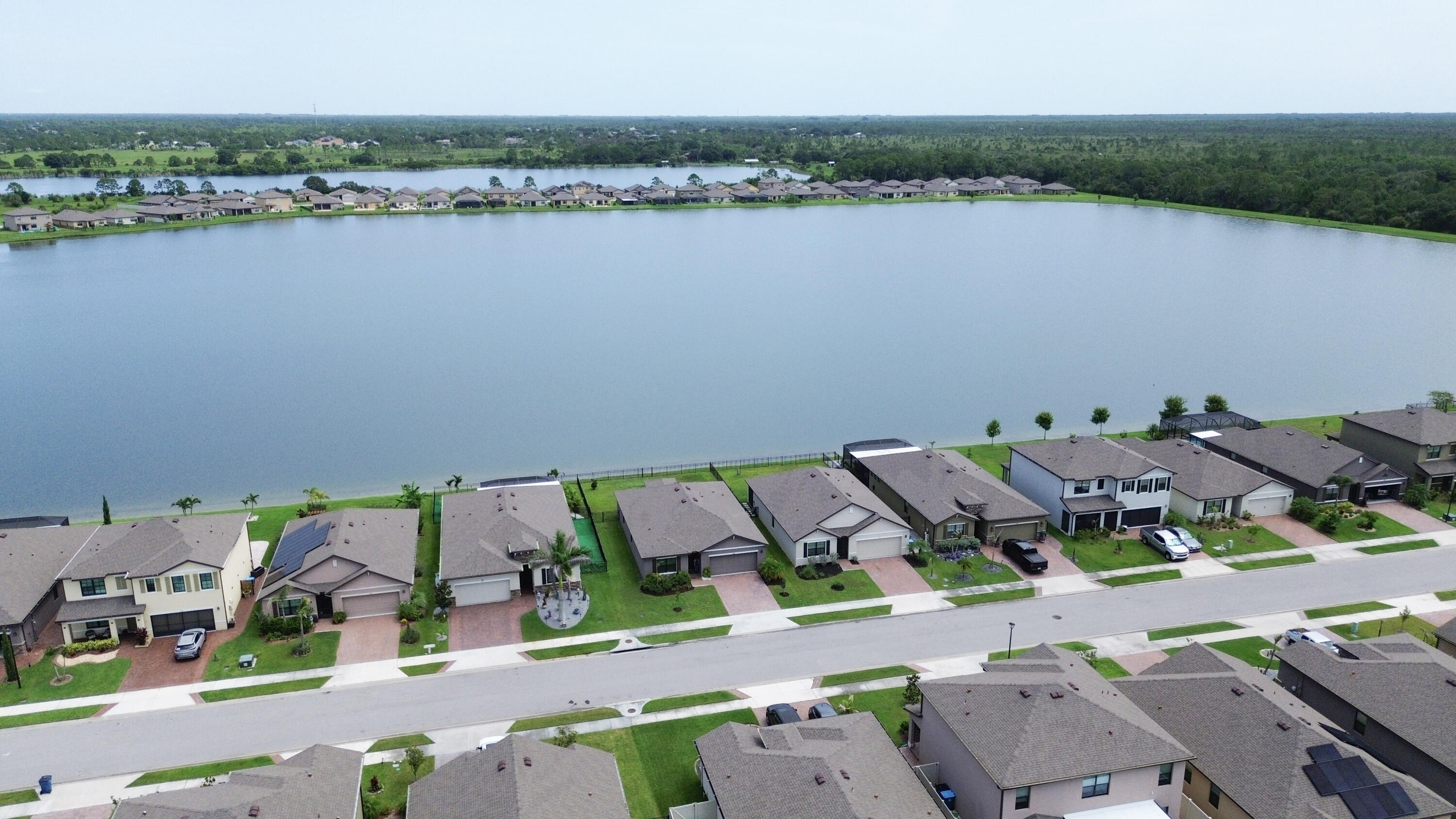 CYPRESS BAY PRESERVE - PHASE 1 - Residential