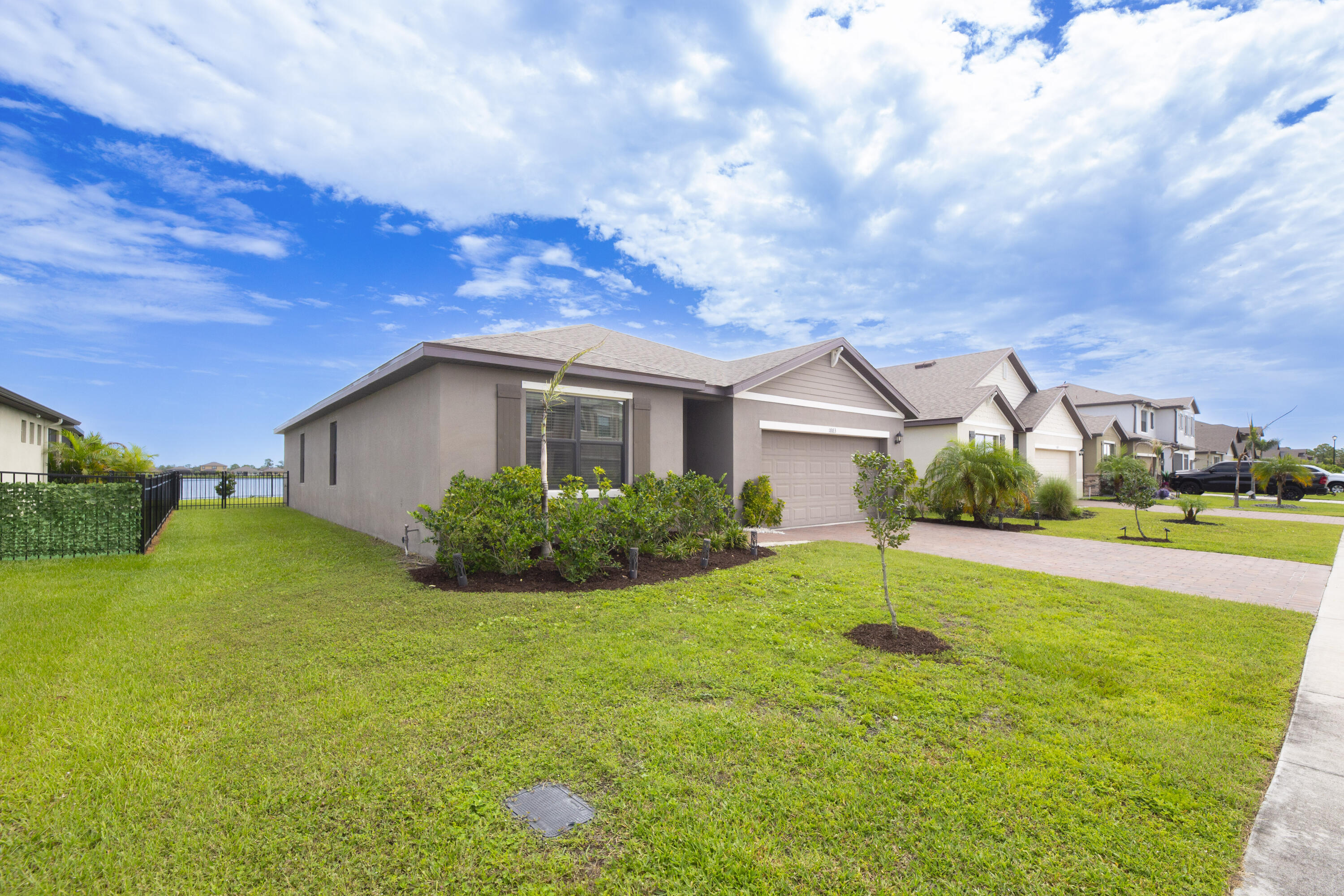 CYPRESS BAY PRESERVE - PHASE 1 - Residential