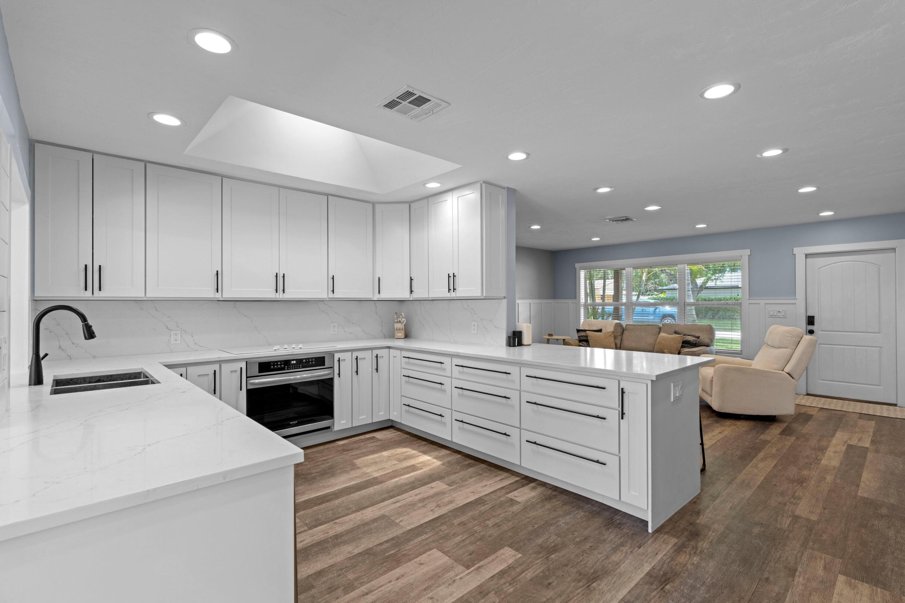 VISTA HILLS - Residential