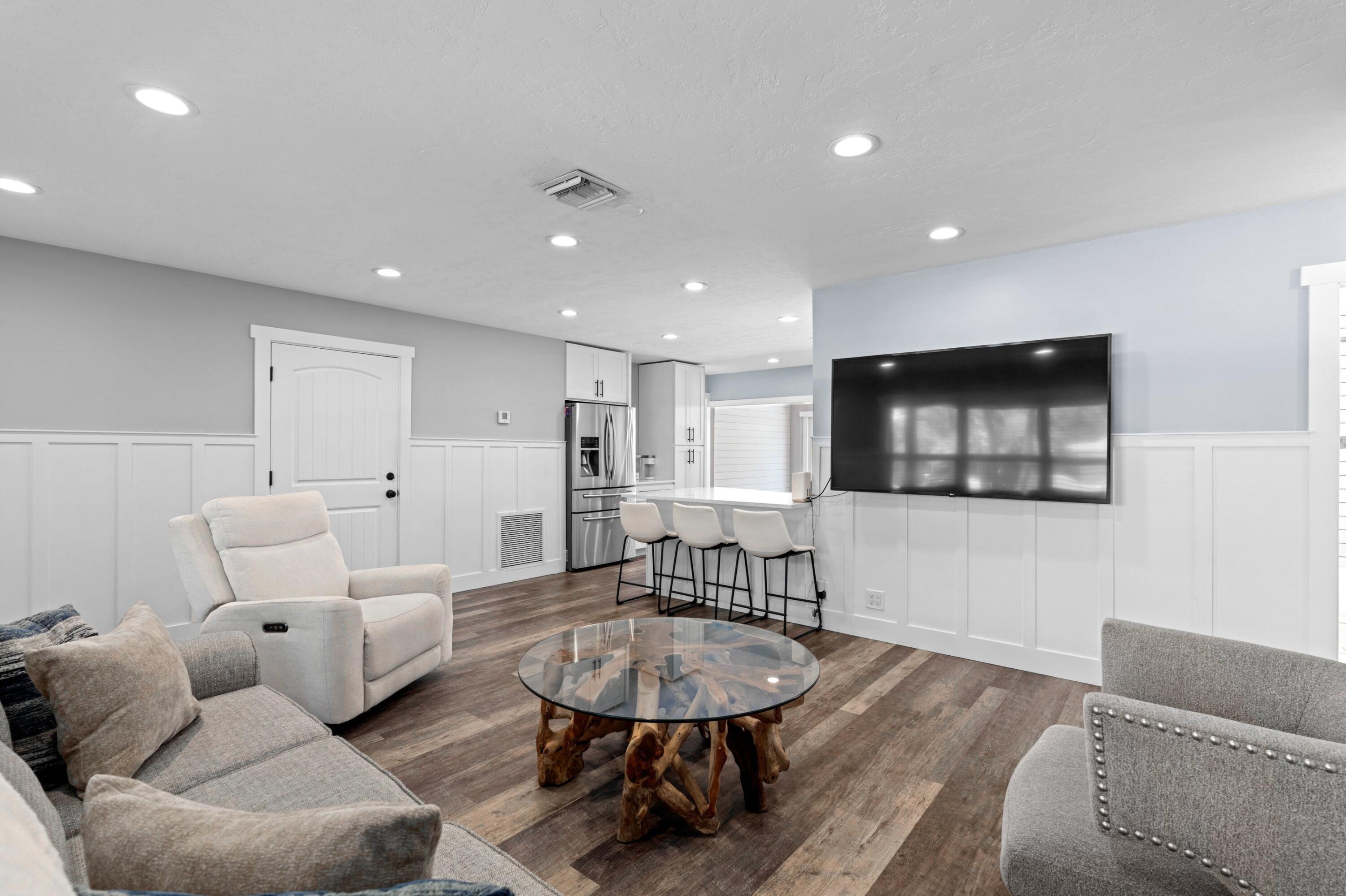 VISTA HILLS - Residential